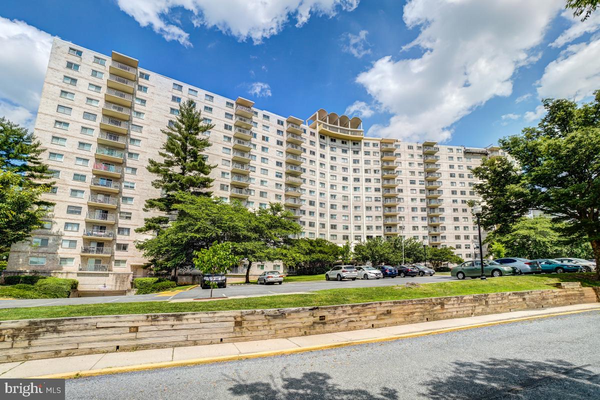 UNIVERSITY TOWERS CODM - Residential