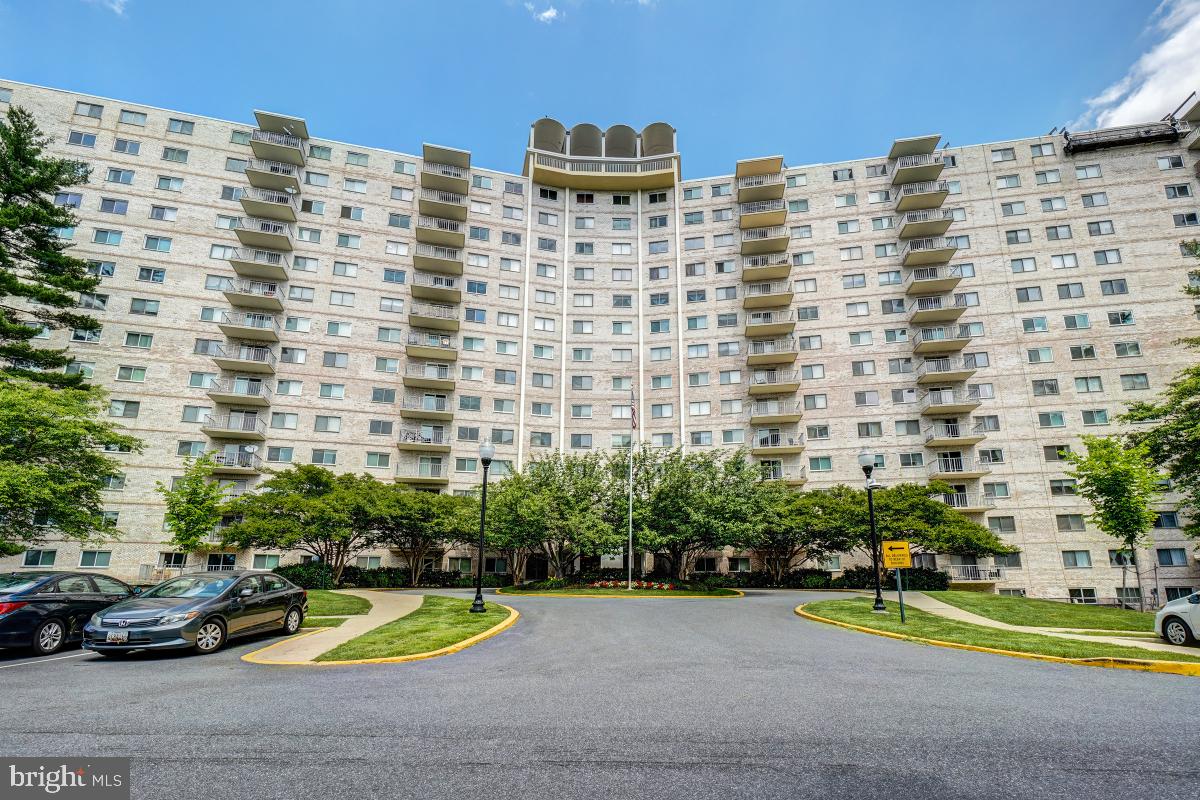 UNIVERSITY TOWERS CODM - Residential