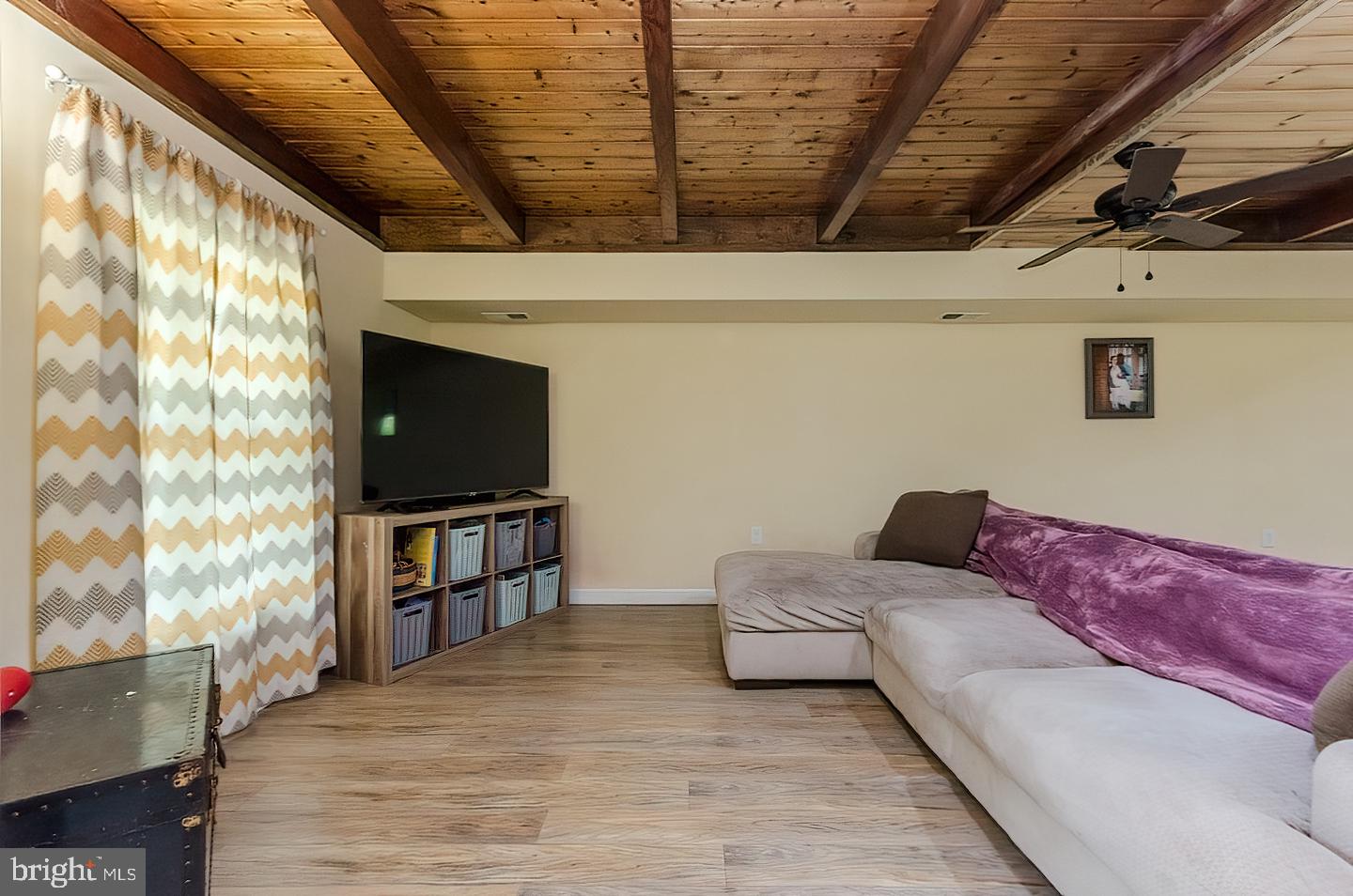 KEYES FERRY ACRES - Residential