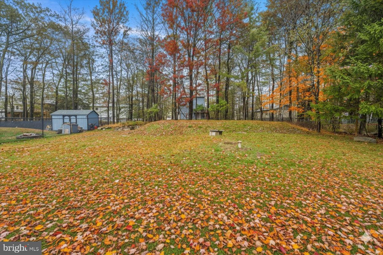 POCONO FARMS EAST - Residential