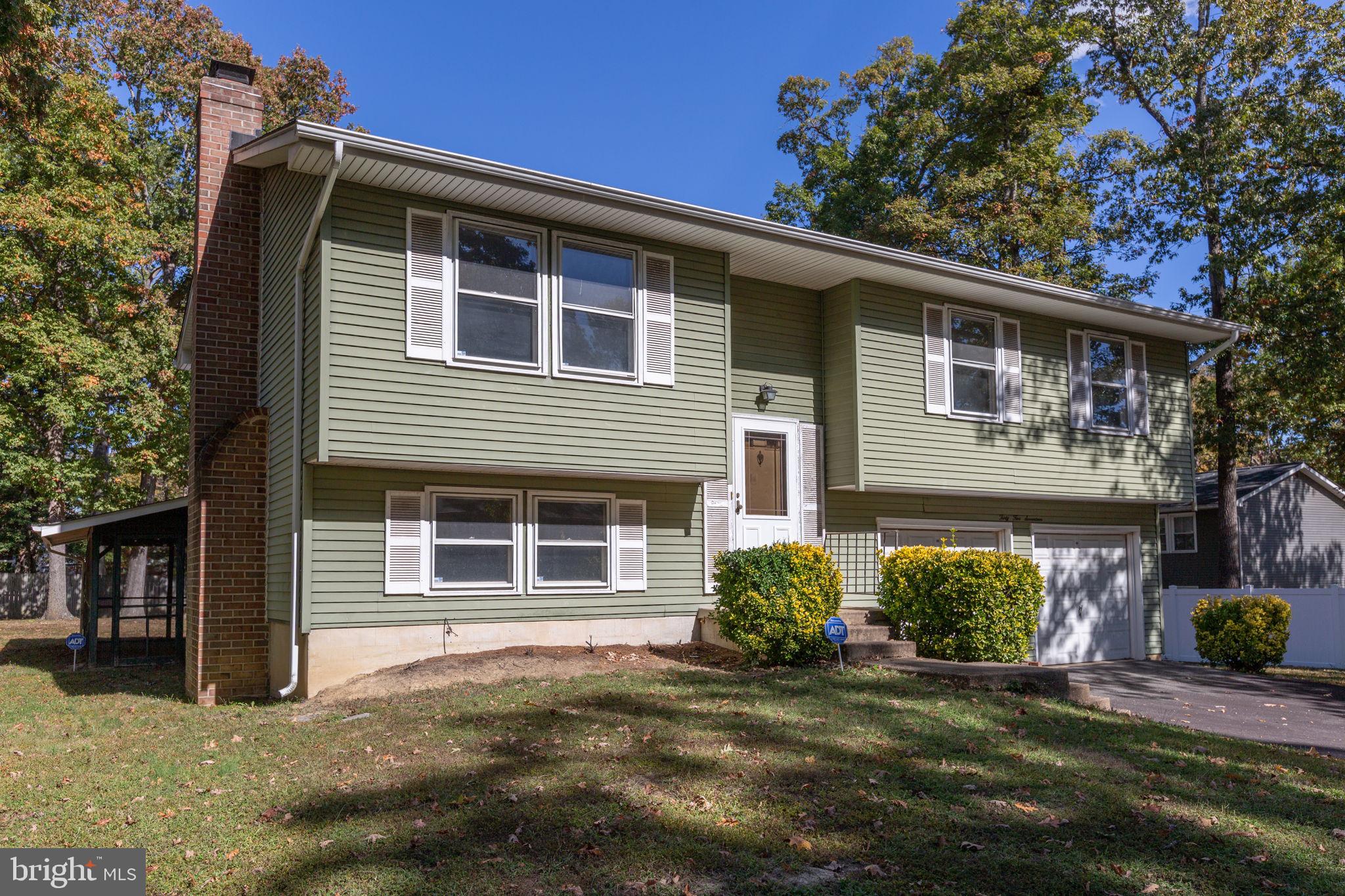 WAVERLY VILLAGE - Residential