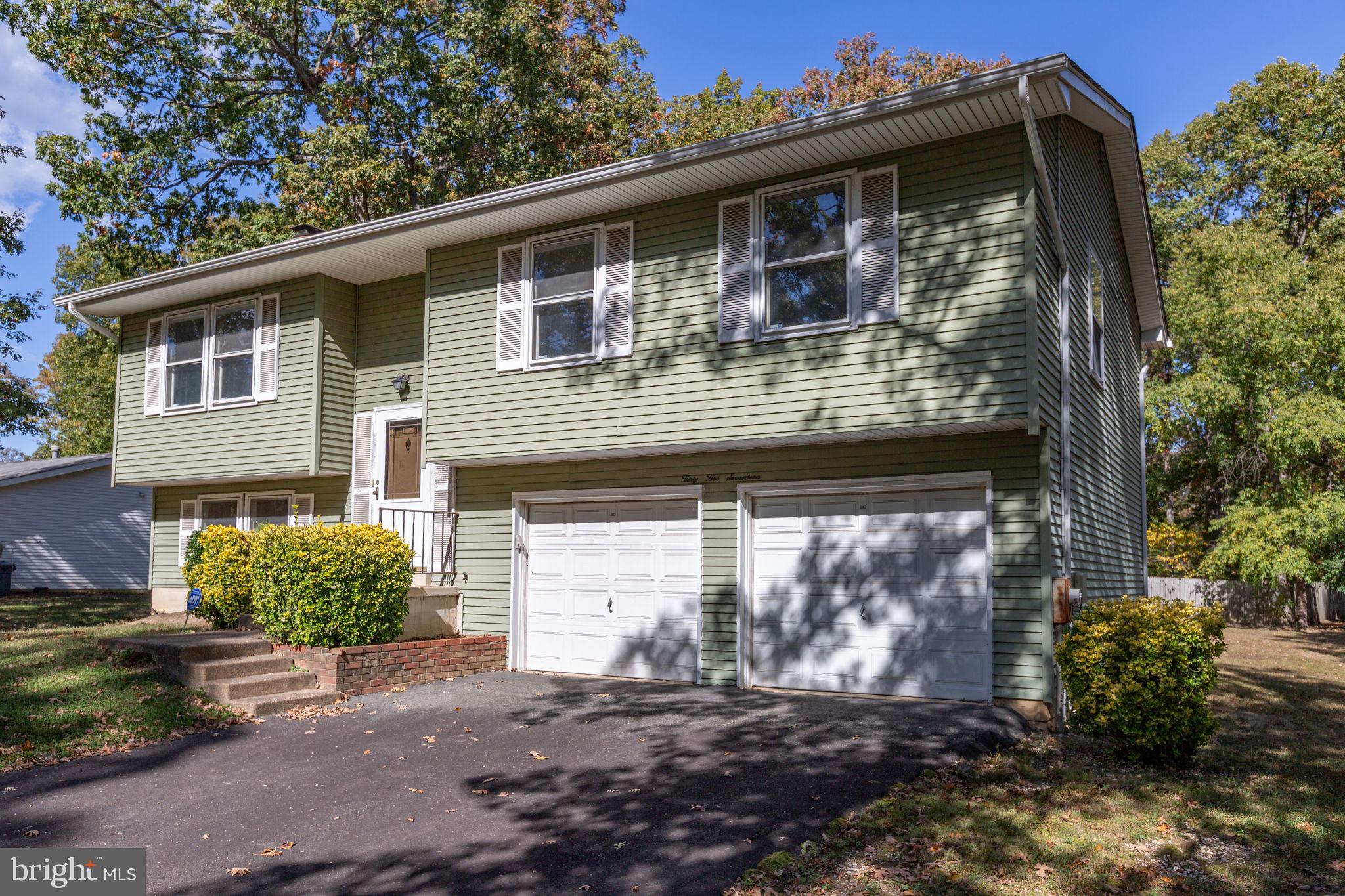 WAVERLY VILLAGE - Residential