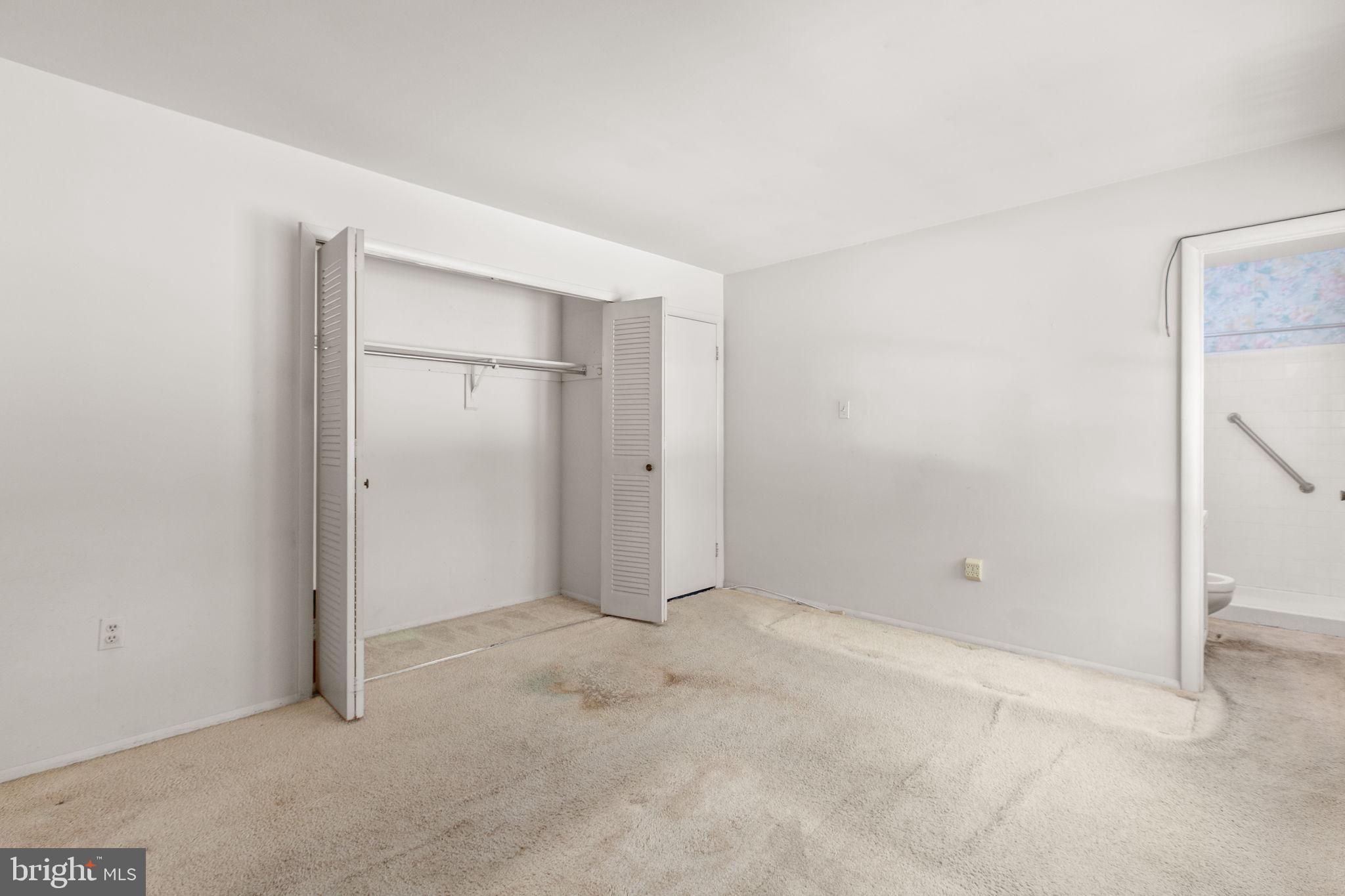 WAVERLY VILLAGE - Residential