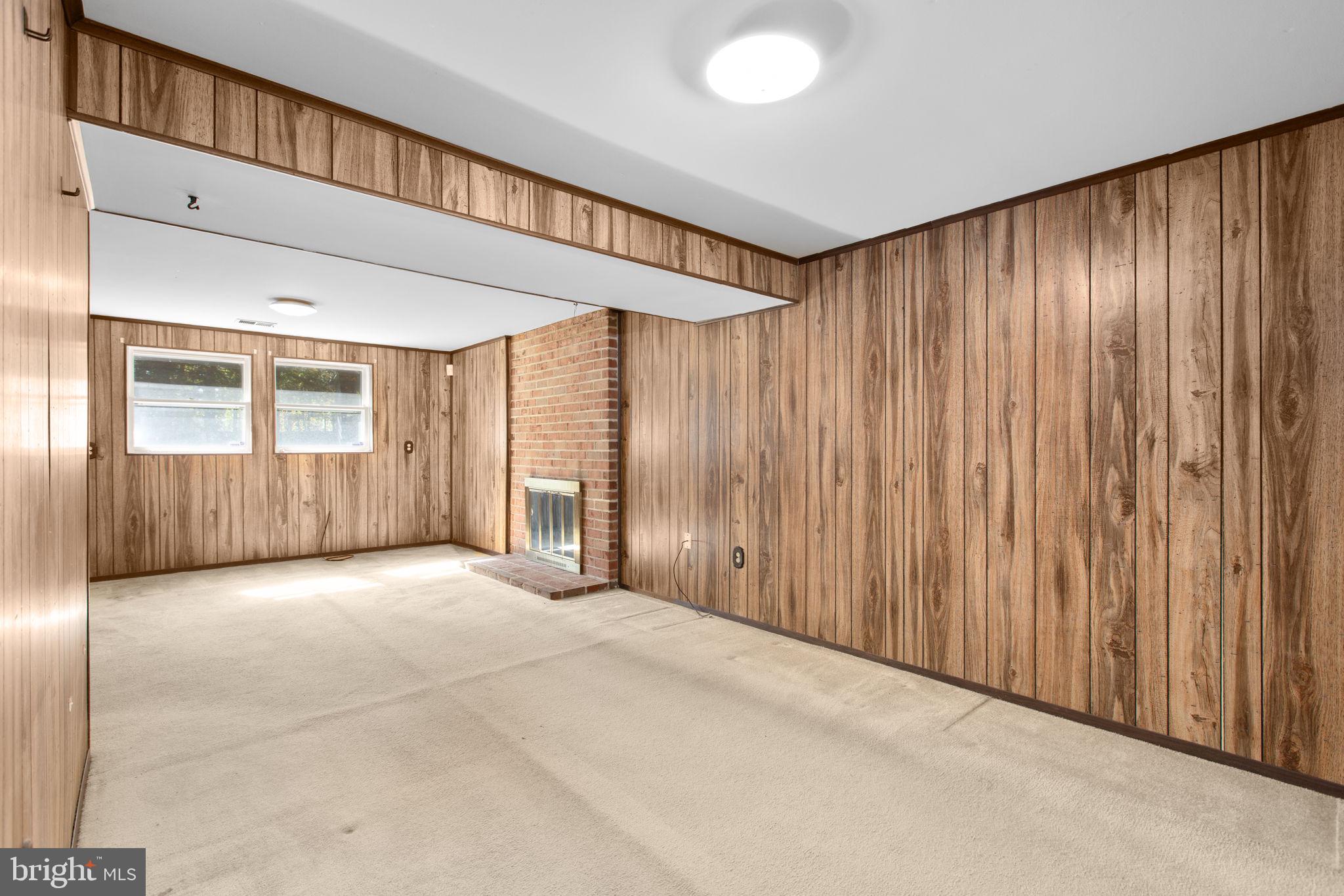 WAVERLY VILLAGE - Residential