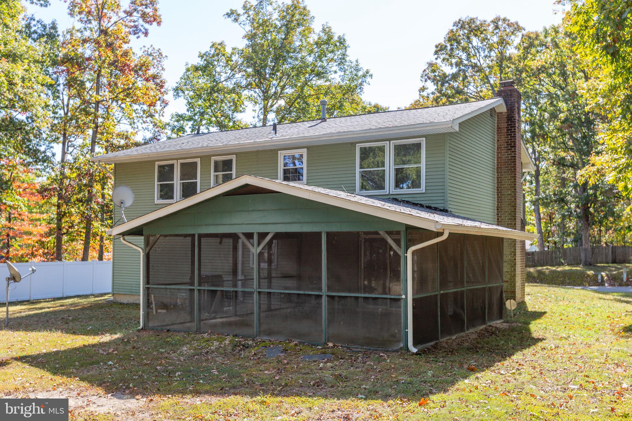 WAVERLY VILLAGE - Residential