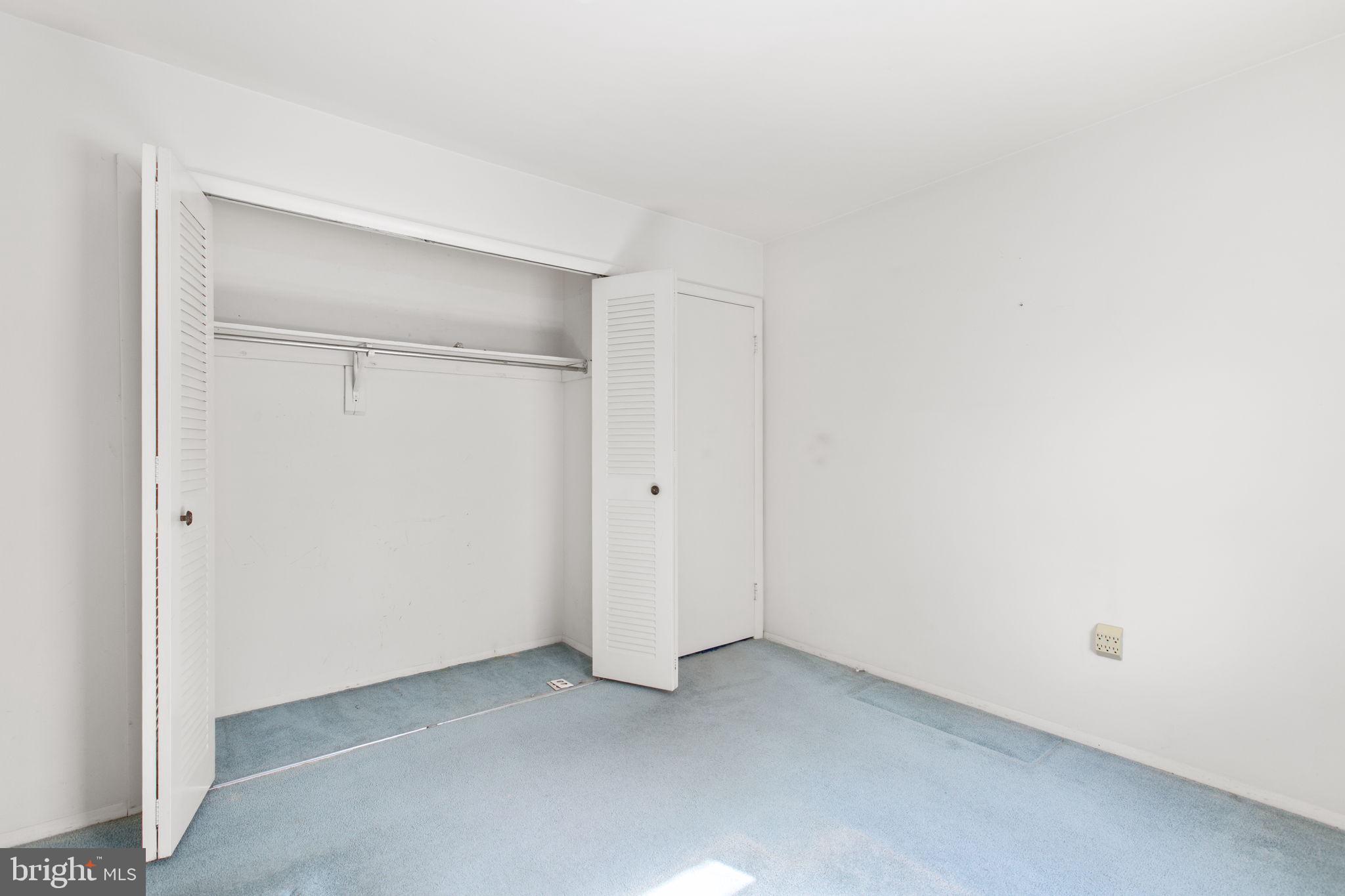 WAVERLY VILLAGE - Residential