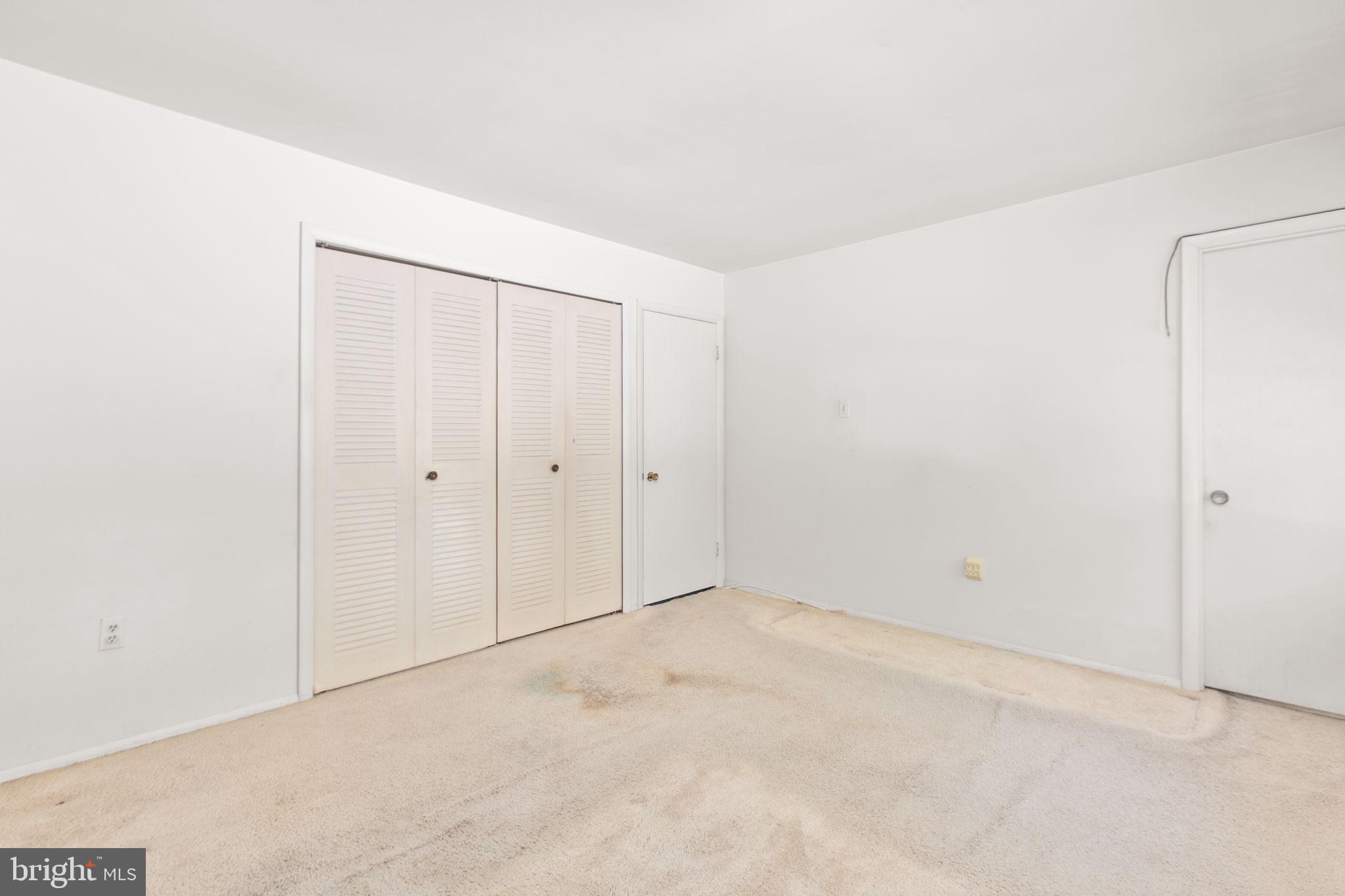 WAVERLY VILLAGE - Residential