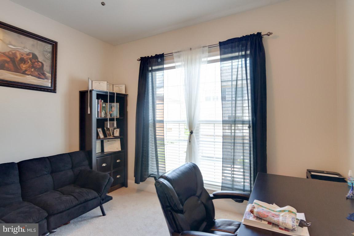 POTOMAC CLUB - Residential