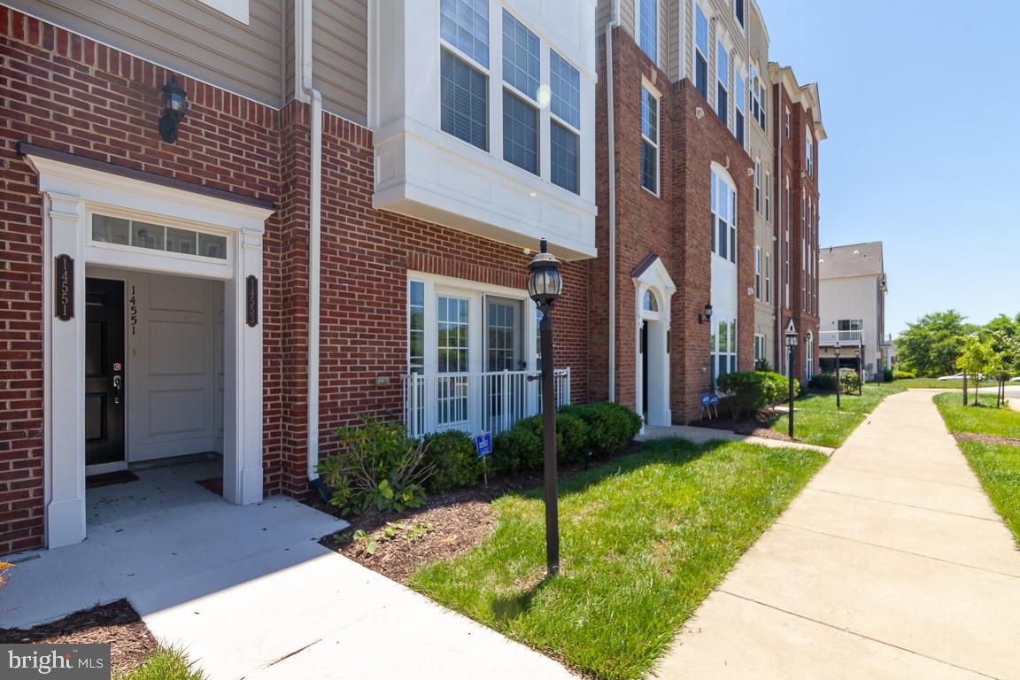 POTOMAC CLUB - Residential