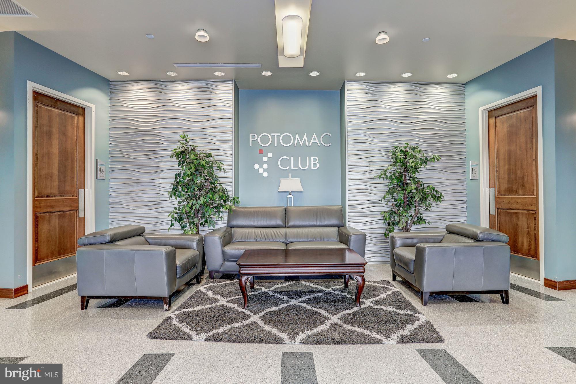 POTOMAC CLUB - Residential