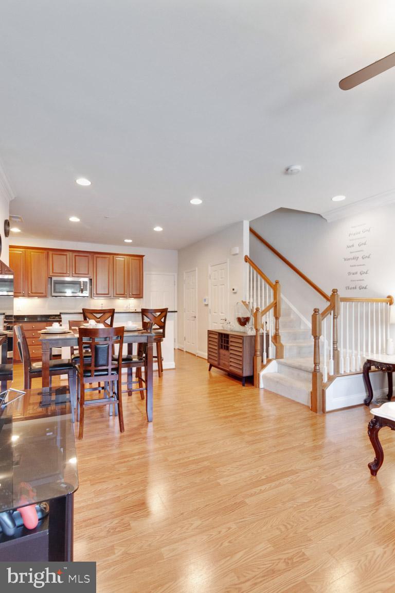 POTOMAC CLUB - Residential