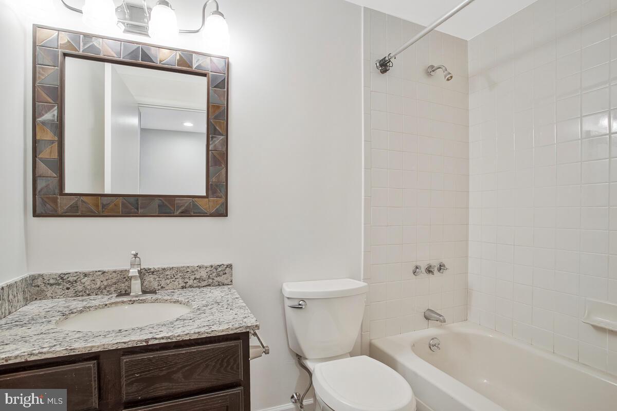 VILLAGE OF LONG REACH - Residential