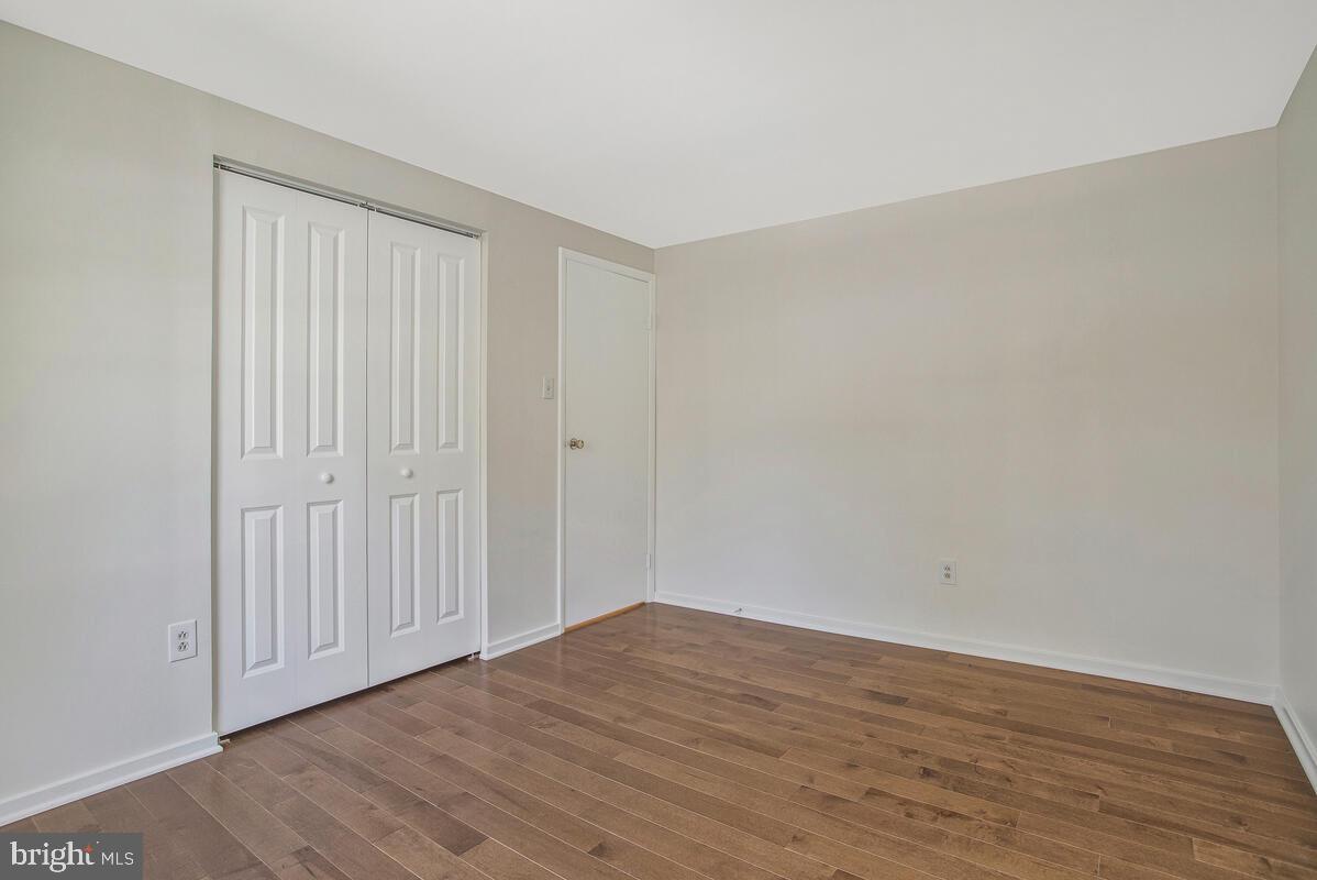 VILLAGE OF LONG REACH - Residential