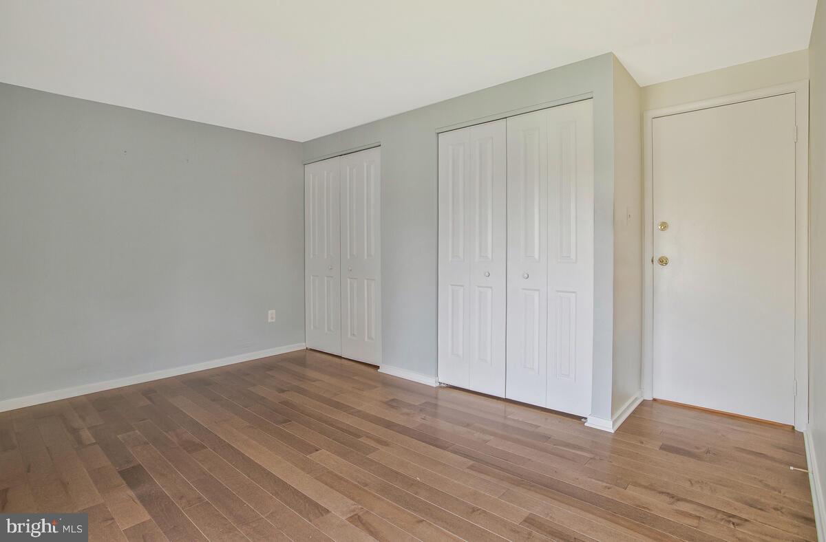 VILLAGE OF LONG REACH - Residential