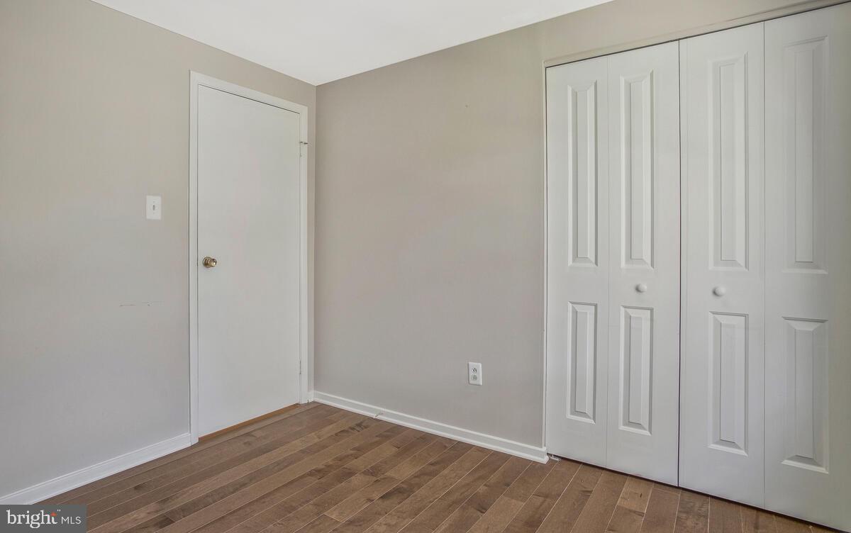 VILLAGE OF LONG REACH - Residential