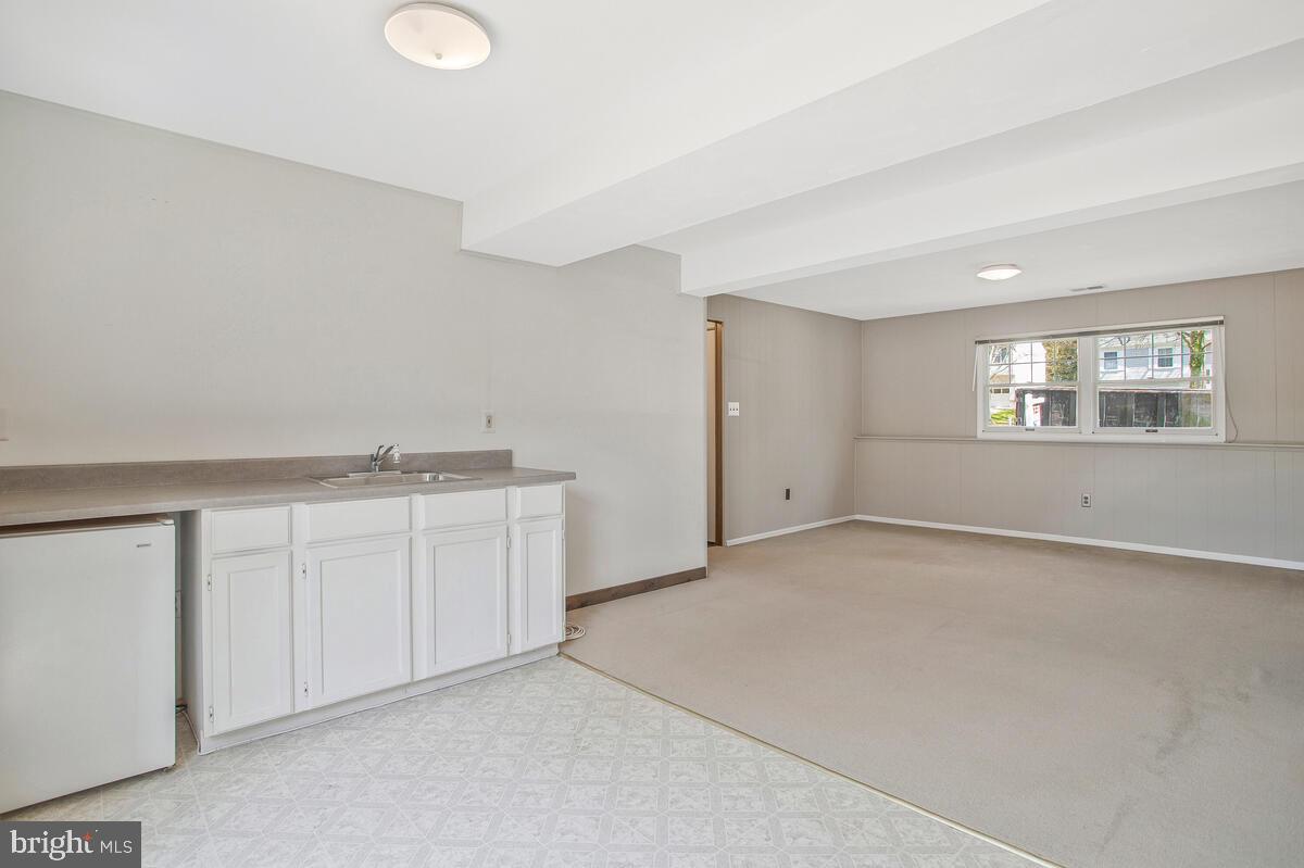 VILLAGE OF LONG REACH - Residential