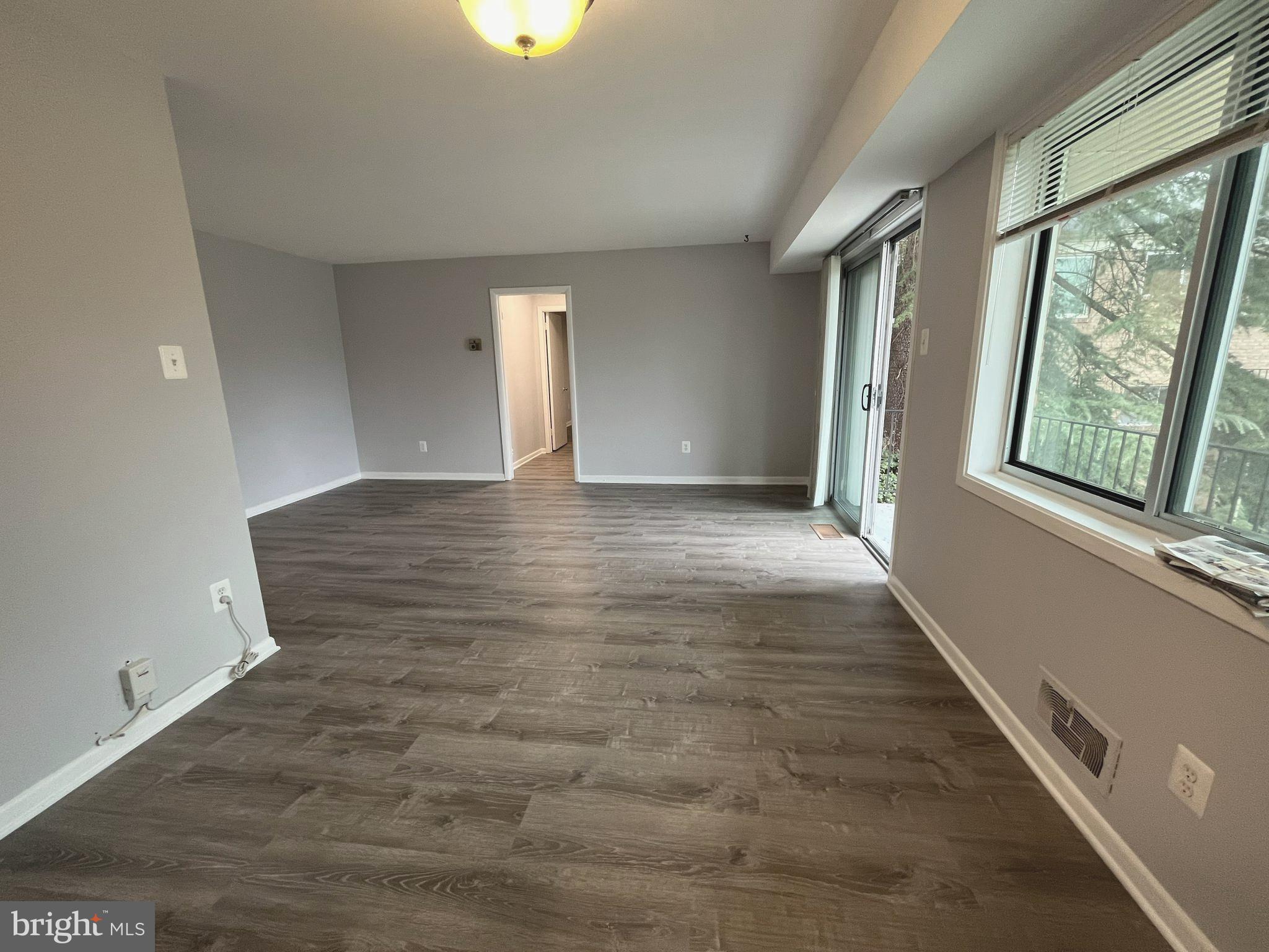 PARKSIDE CONDOMINIUMS - Residential Lease