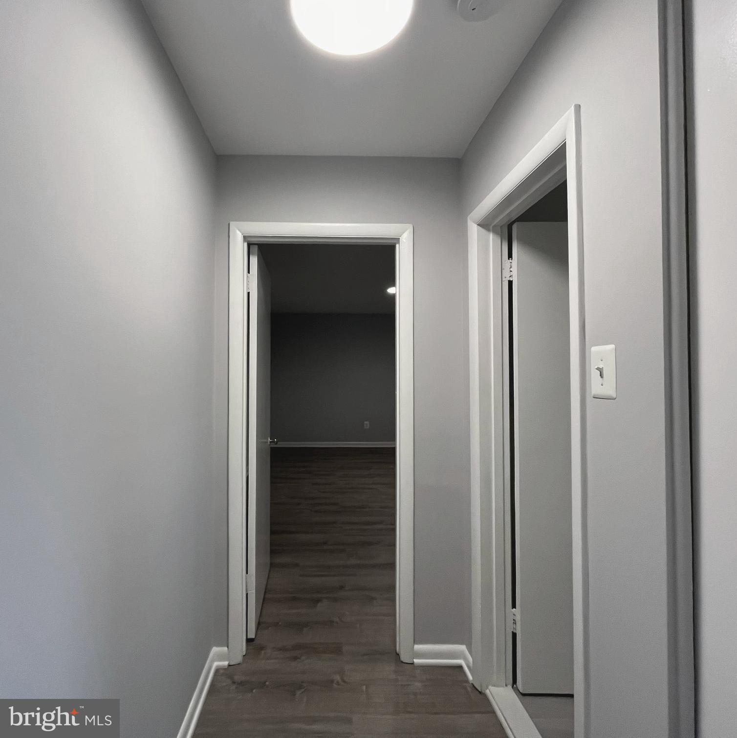 PARKSIDE CONDOMINIUMS - Residential Lease