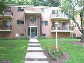 PARKSIDE CONDOMINIUMS - Residential Lease
