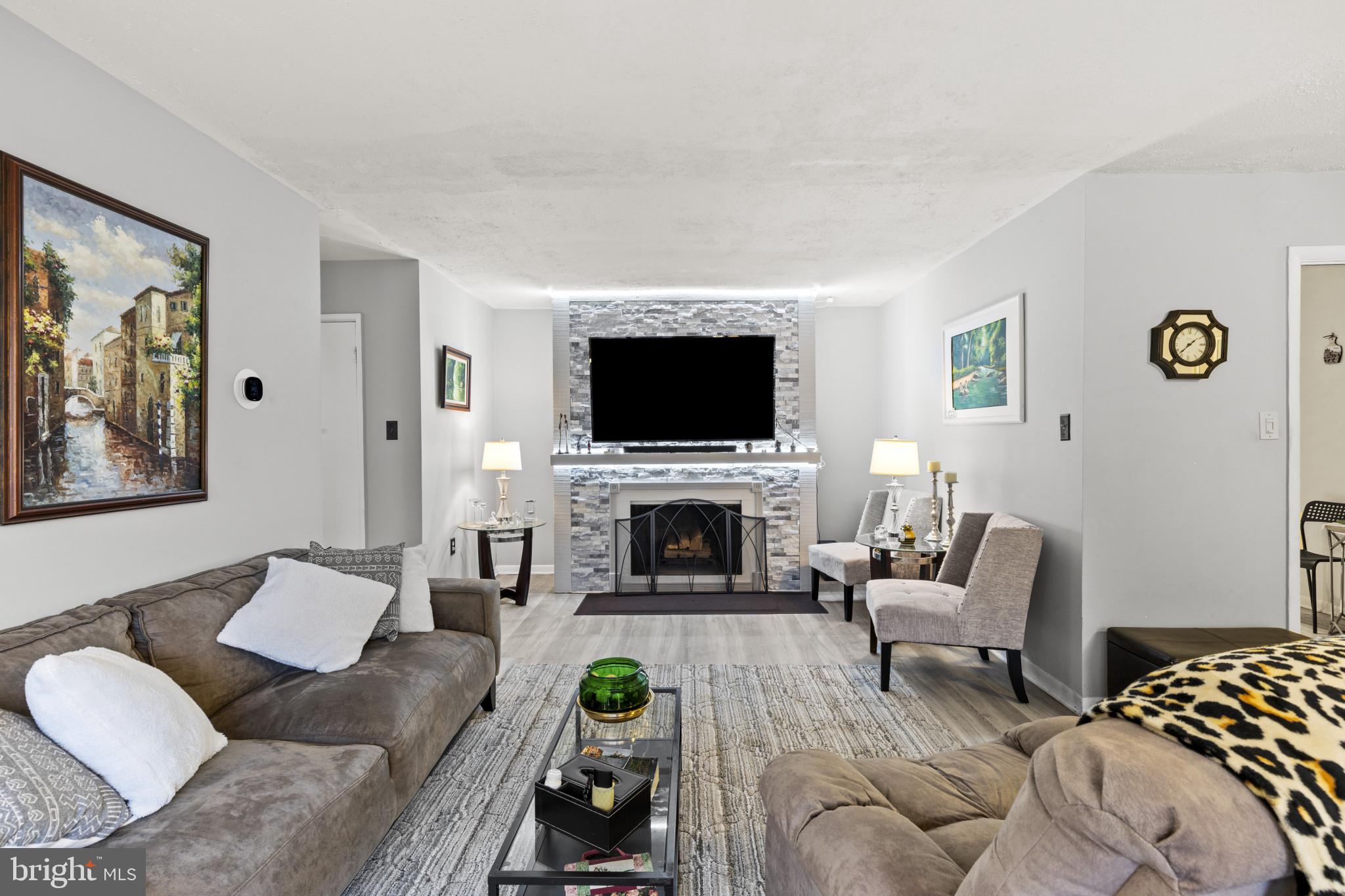 CROSS FOX - Residential