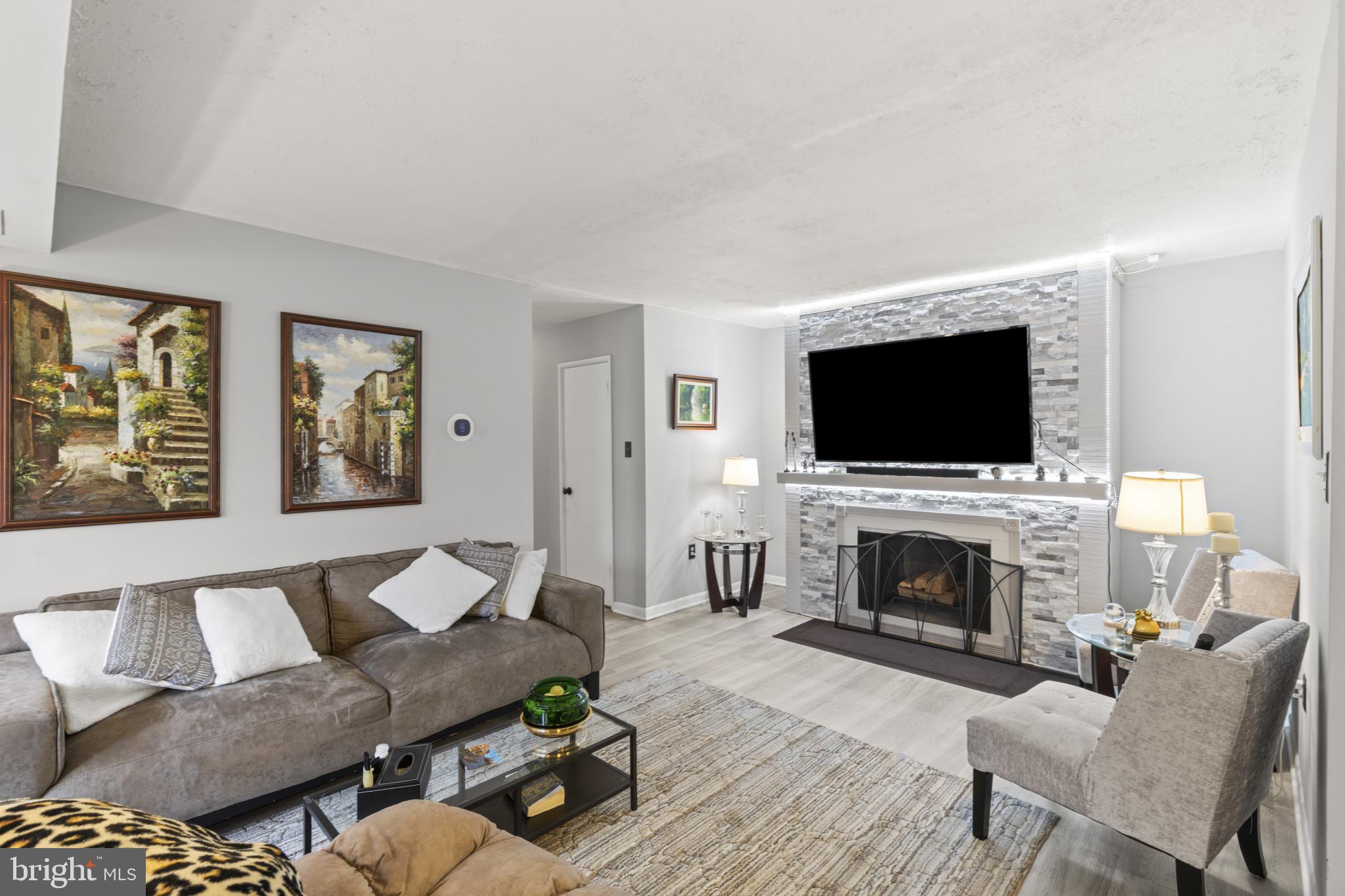 CROSS FOX - Residential