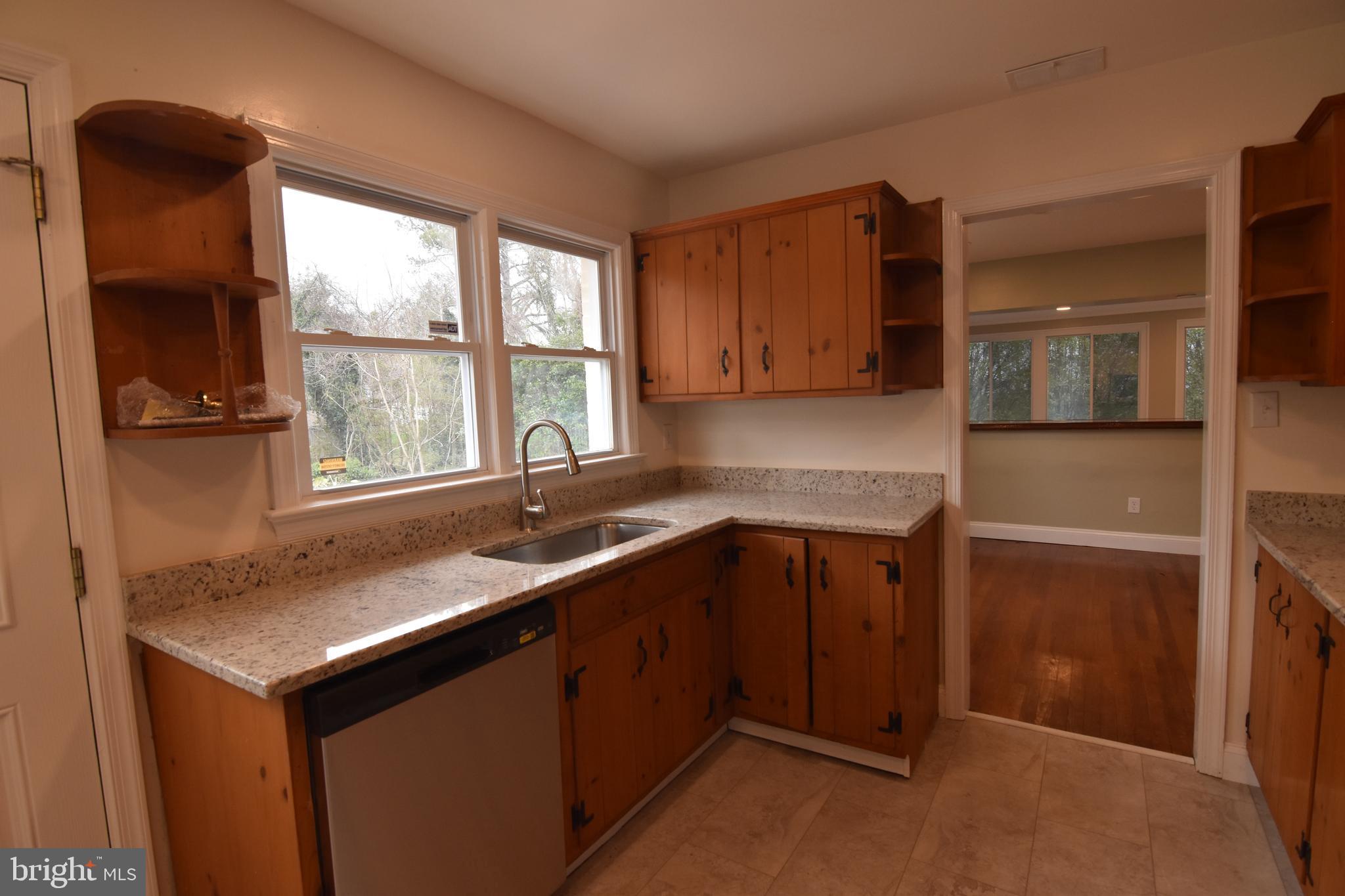 TOWN CREEK - Residential Lease