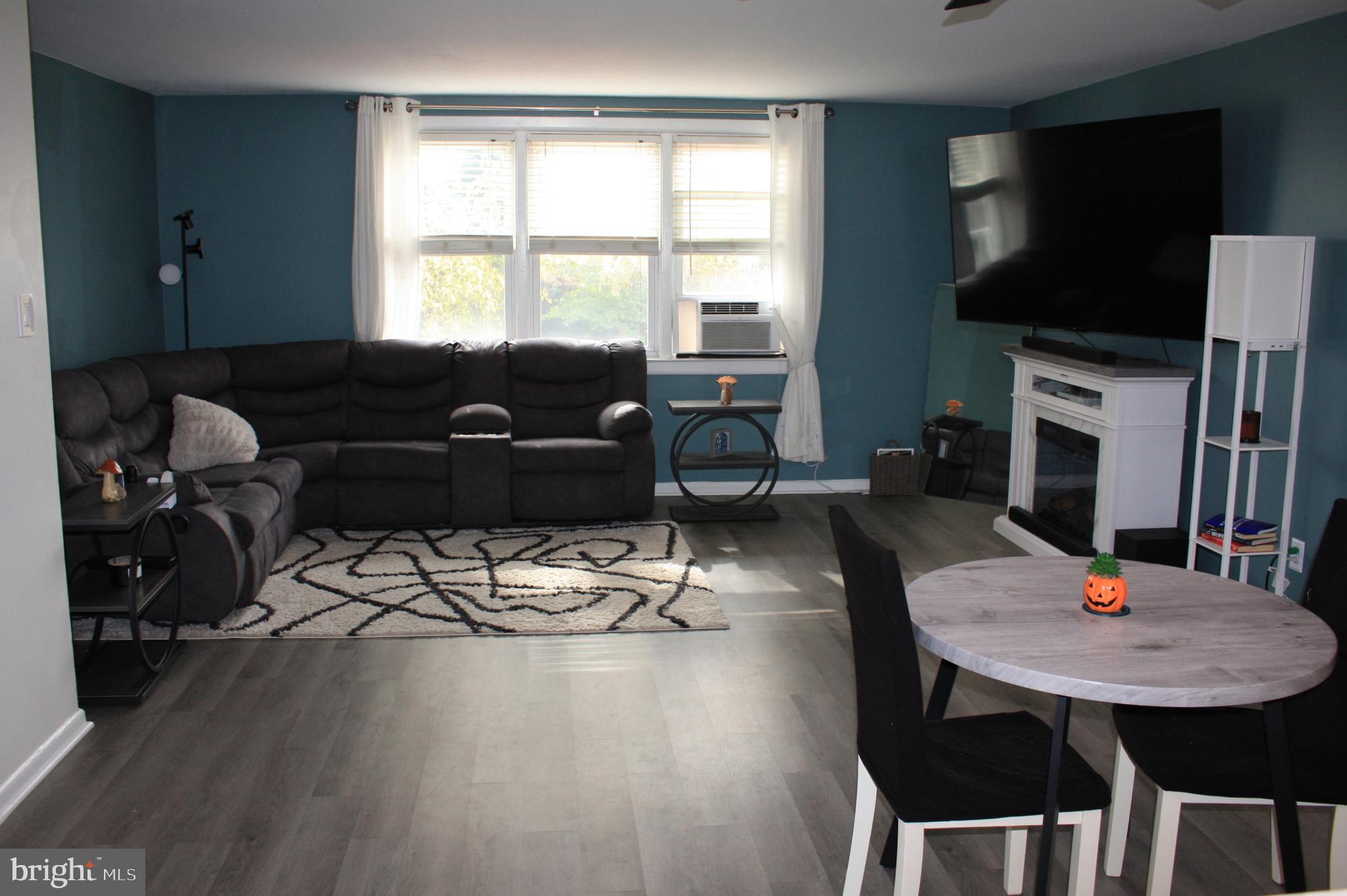 ACADEMY GARDENS - Residential Lease