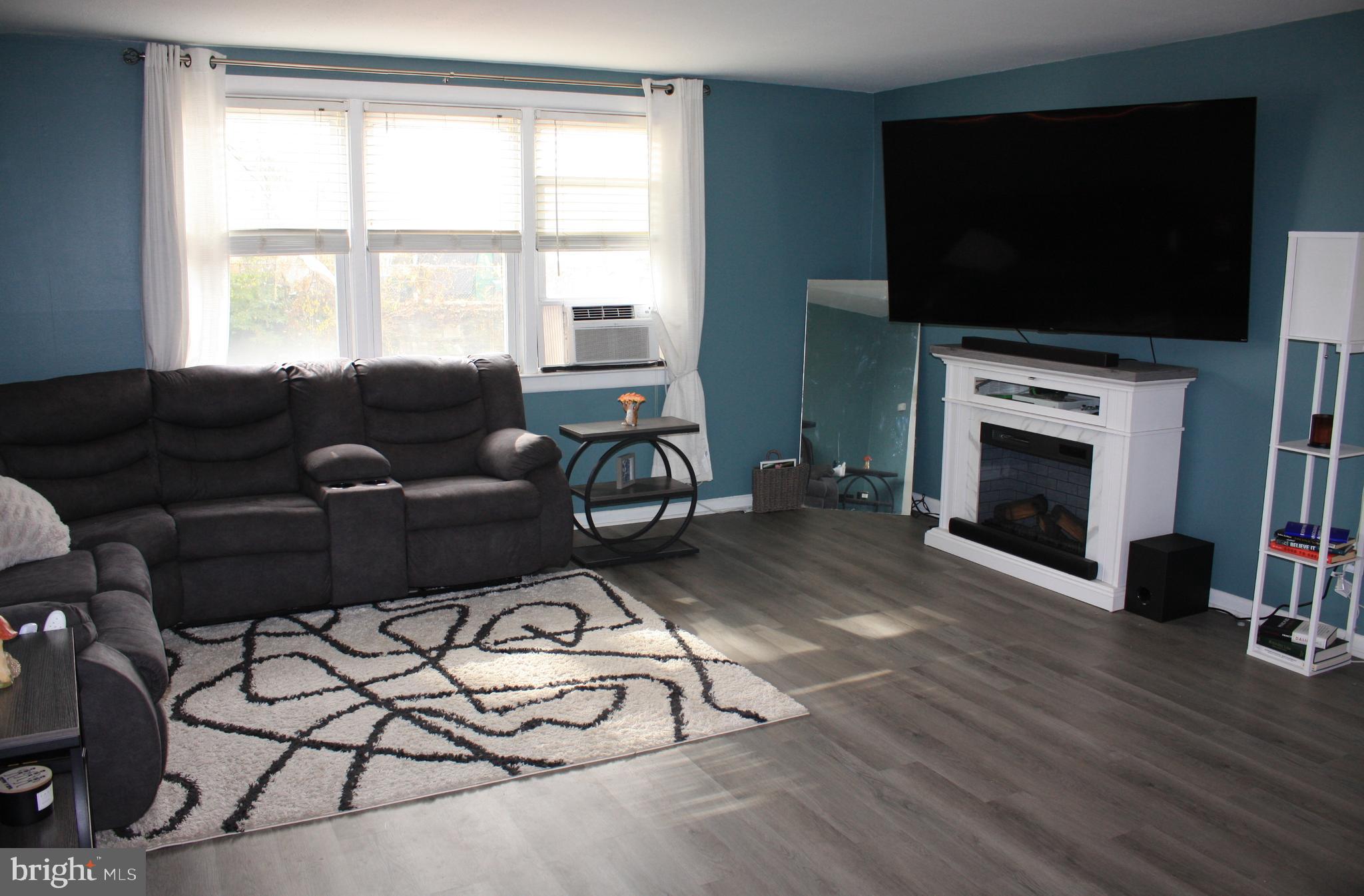 ACADEMY GARDENS - Residential Lease