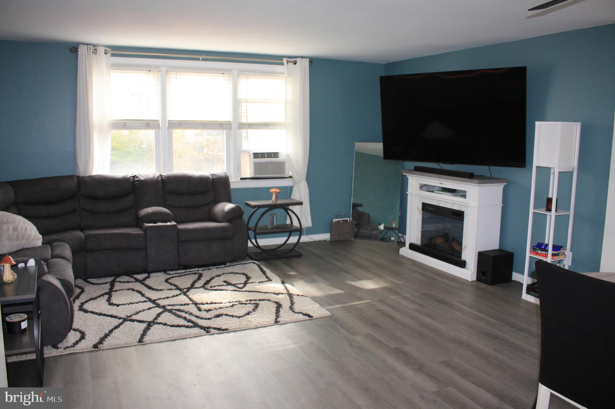 ACADEMY GARDENS - Residential Lease