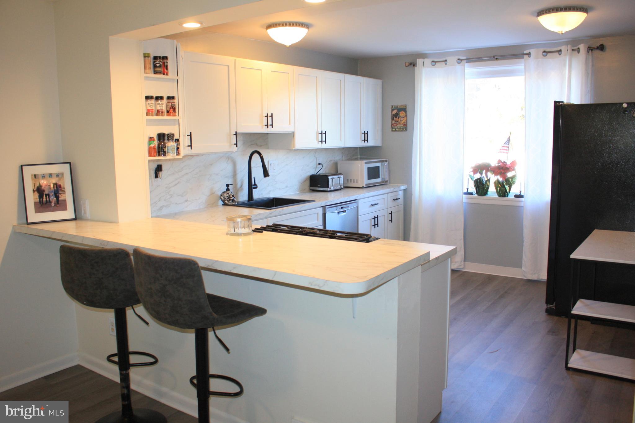 ACADEMY GARDENS - Residential Lease