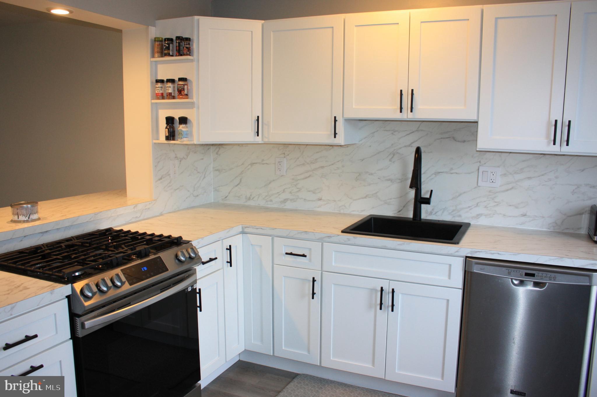 ACADEMY GARDENS - Residential Lease