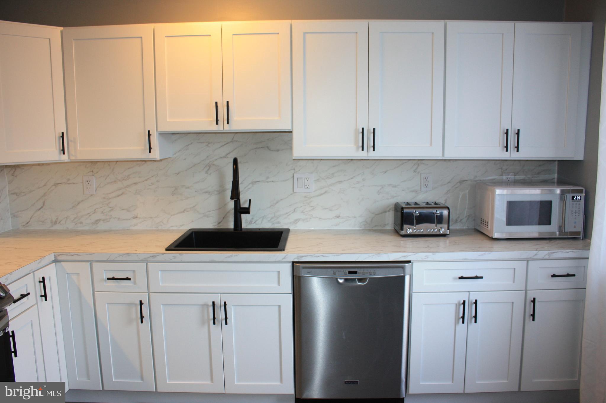 ACADEMY GARDENS - Residential Lease