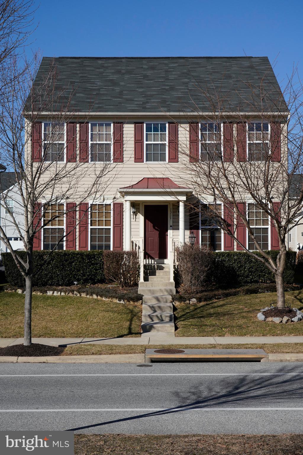 LAKELAND PLACE - Residential