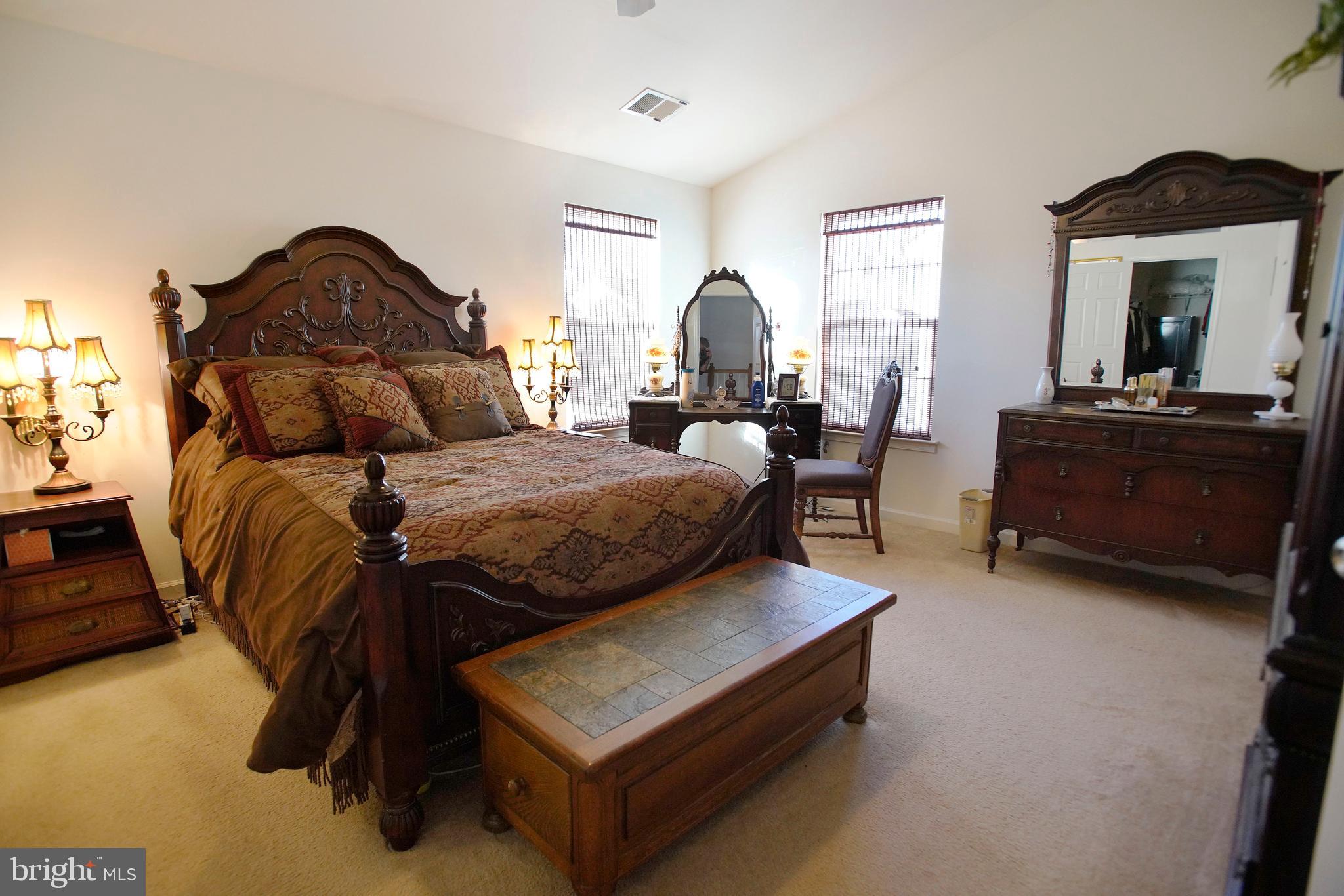 LAKELAND PLACE - Residential