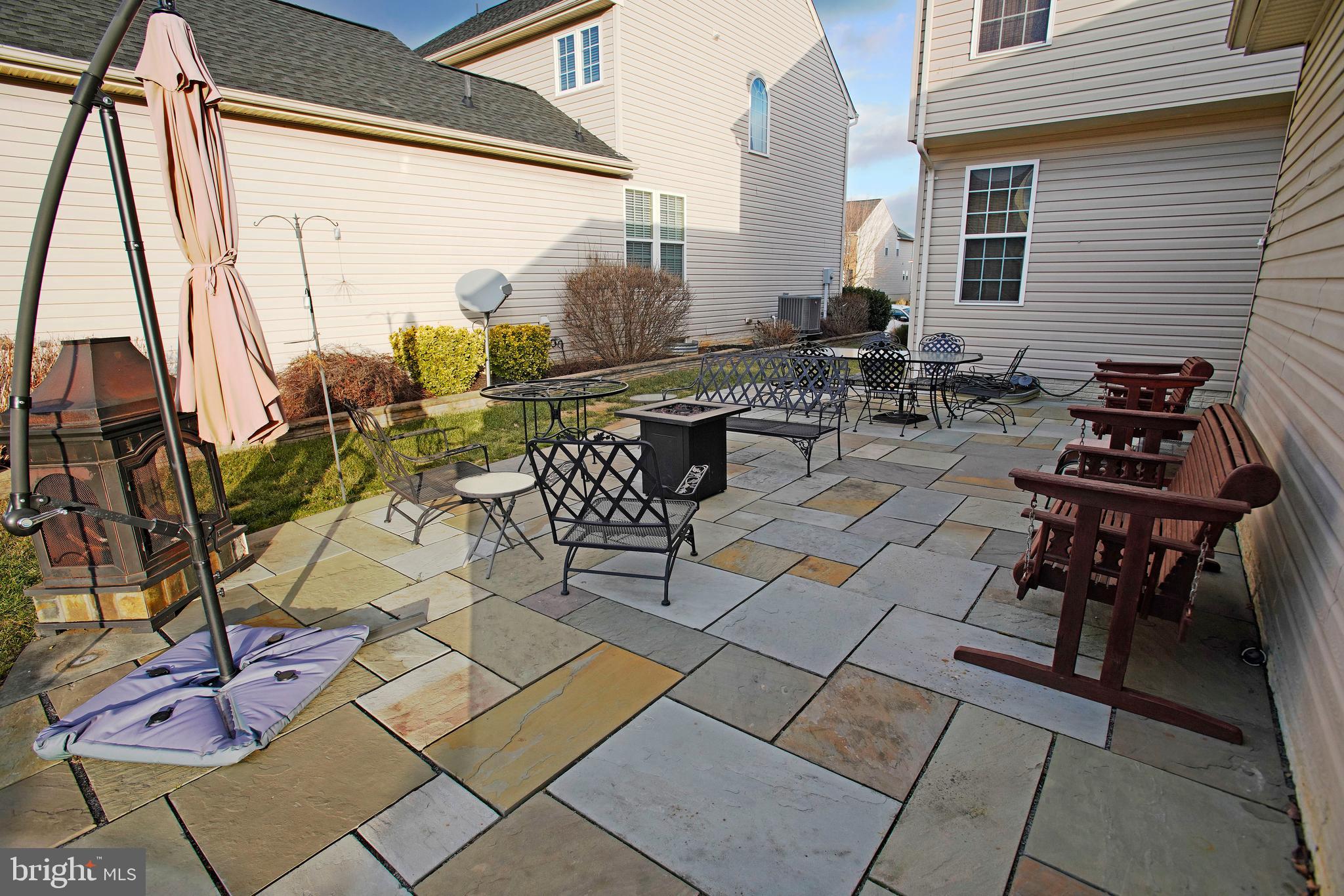 LAKELAND PLACE - Residential