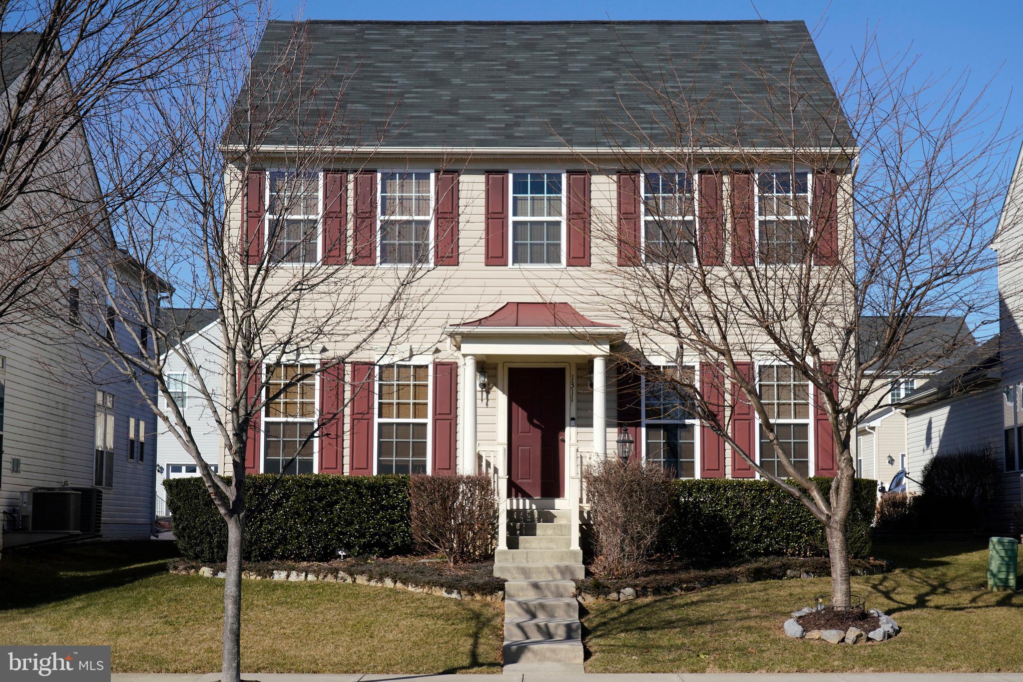 LAKELAND PLACE - Residential