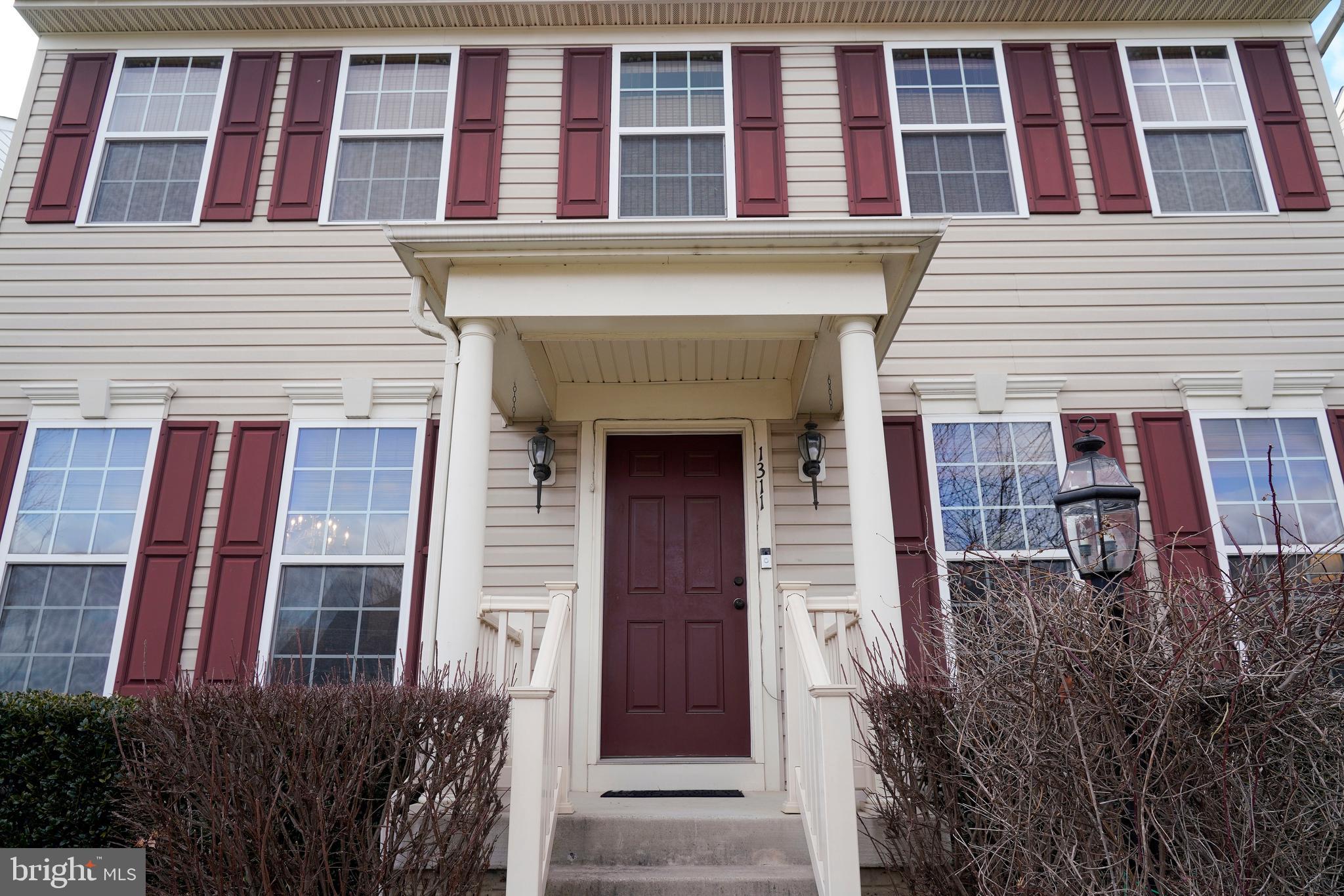 LAKELAND PLACE - Residential