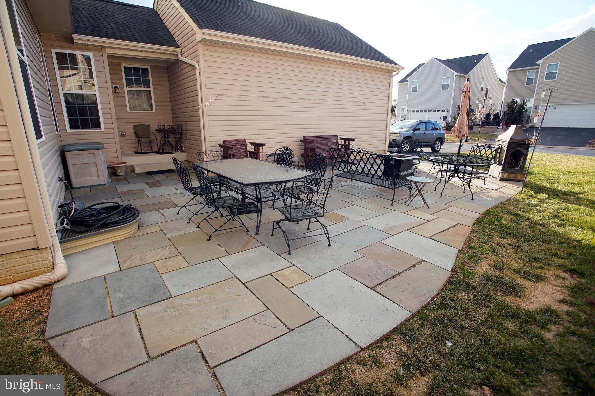 LAKELAND PLACE - Residential