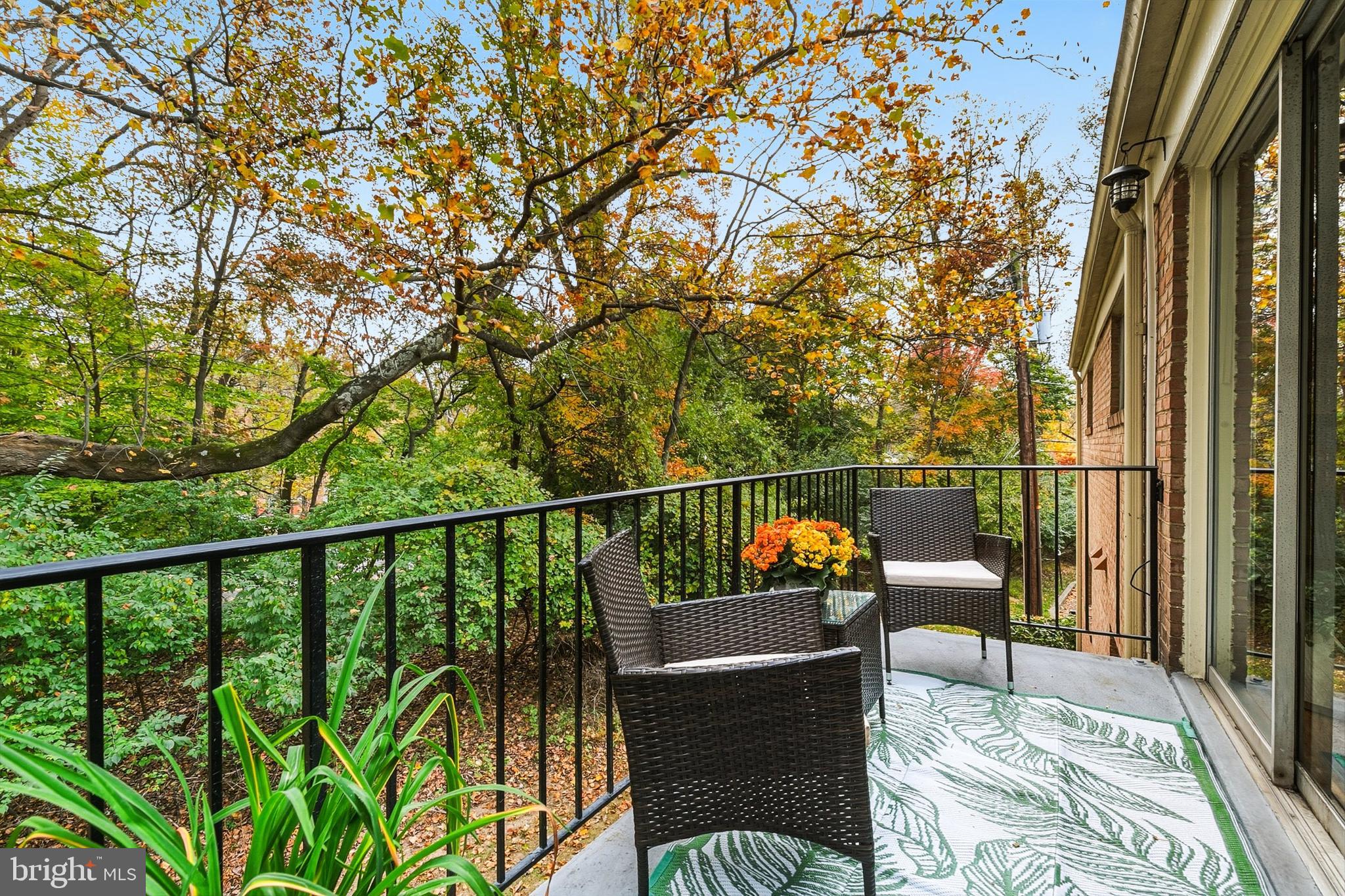 PARKSIDE CONDOMINIUMS - Residential