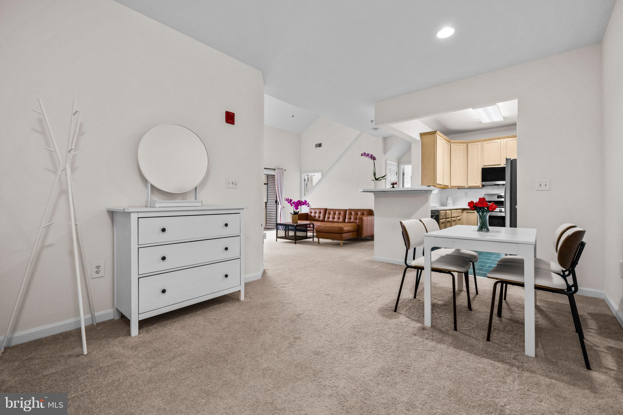 WESTBROOK COURT - Residential