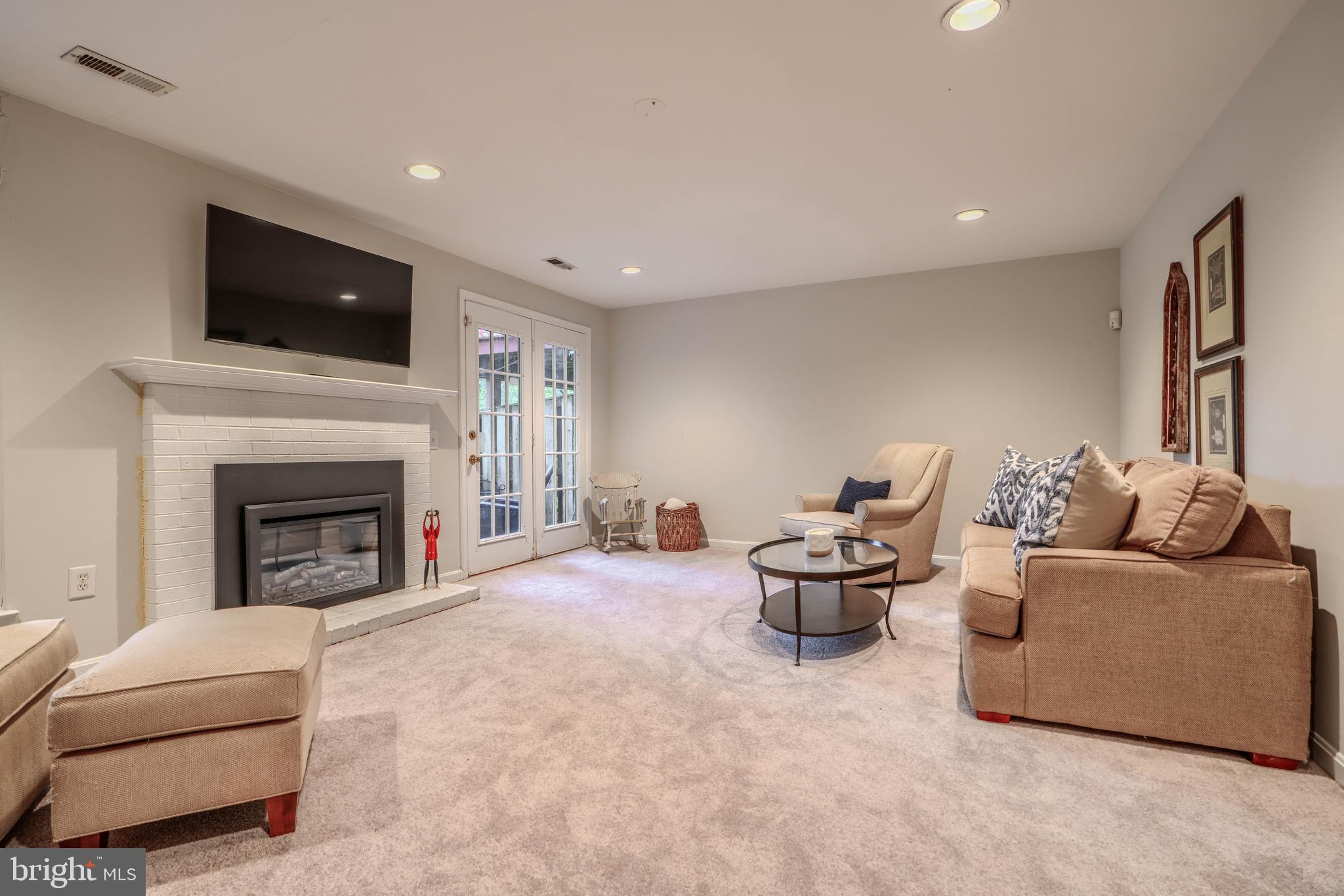 MAYS CHAPEL NORTH - Residential