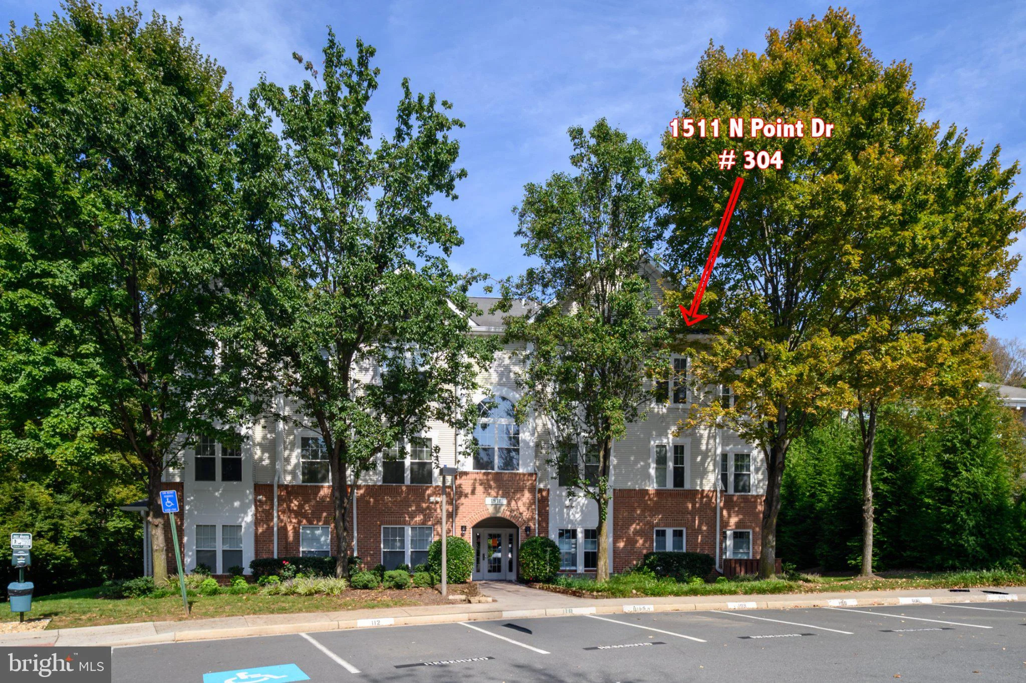 1511 N N Point Drive Unit 304