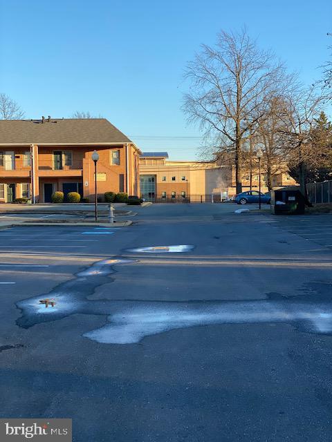 PRINCETON EXECUTIVE SQUARE - Commercial Sale