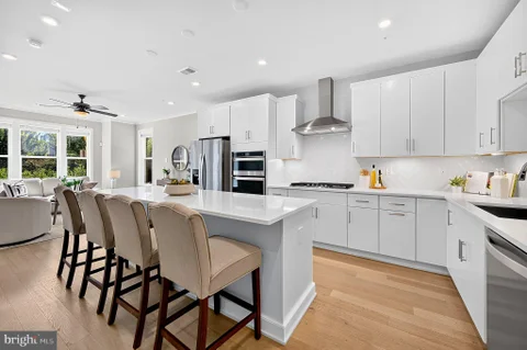14429 Beckett Glen Circle Unit 1001, Chantilly, VA 20151 - MLS#: VAFX2340436