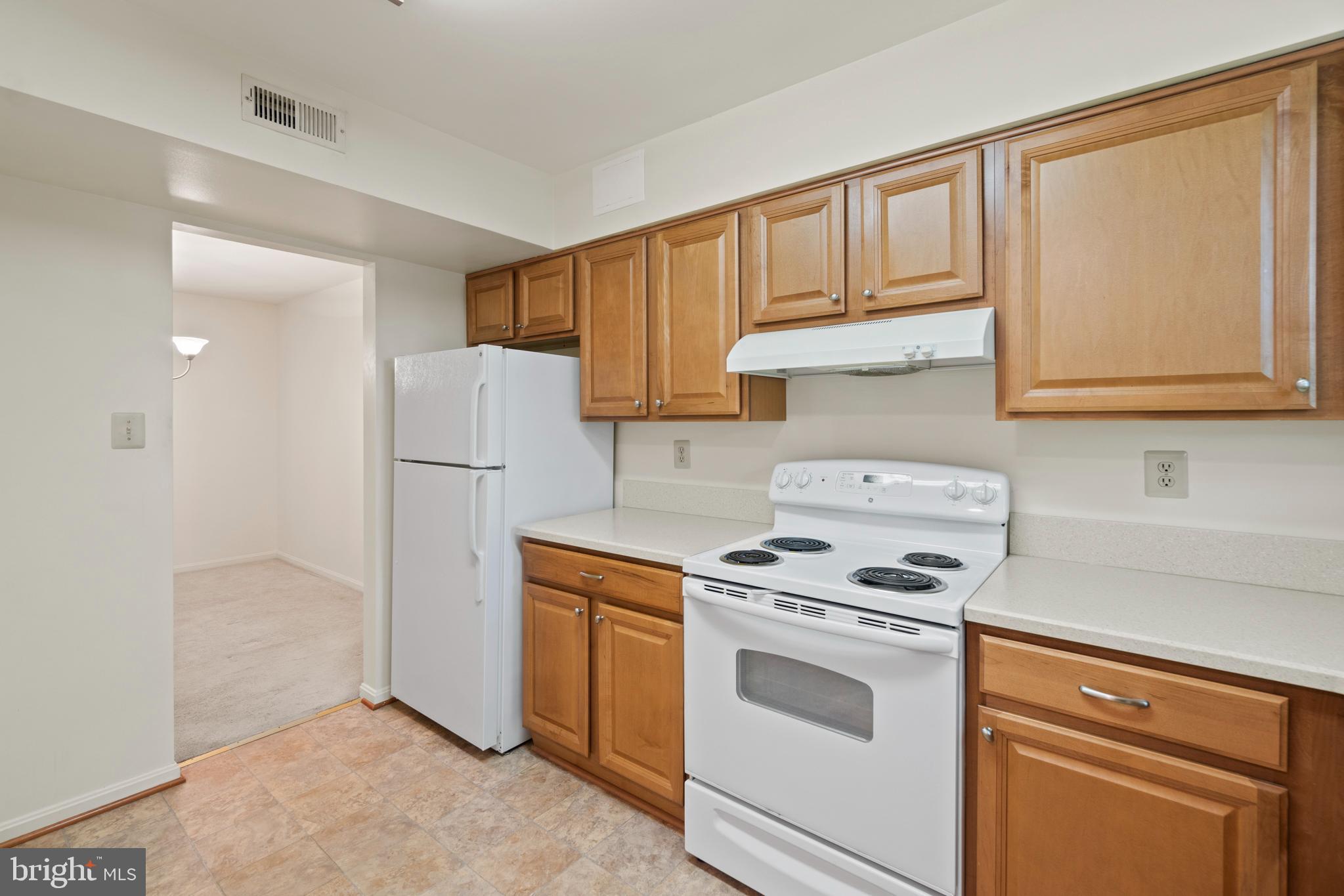 ROLLINGWOOD - Residential Lease