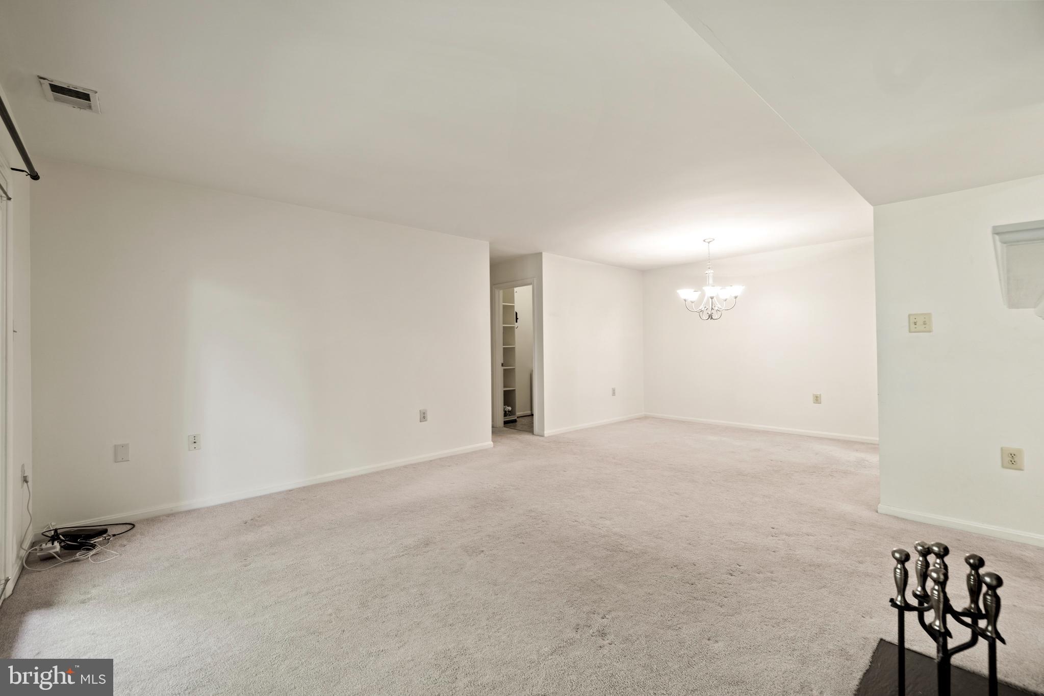 ROLLINGWOOD - Residential Lease