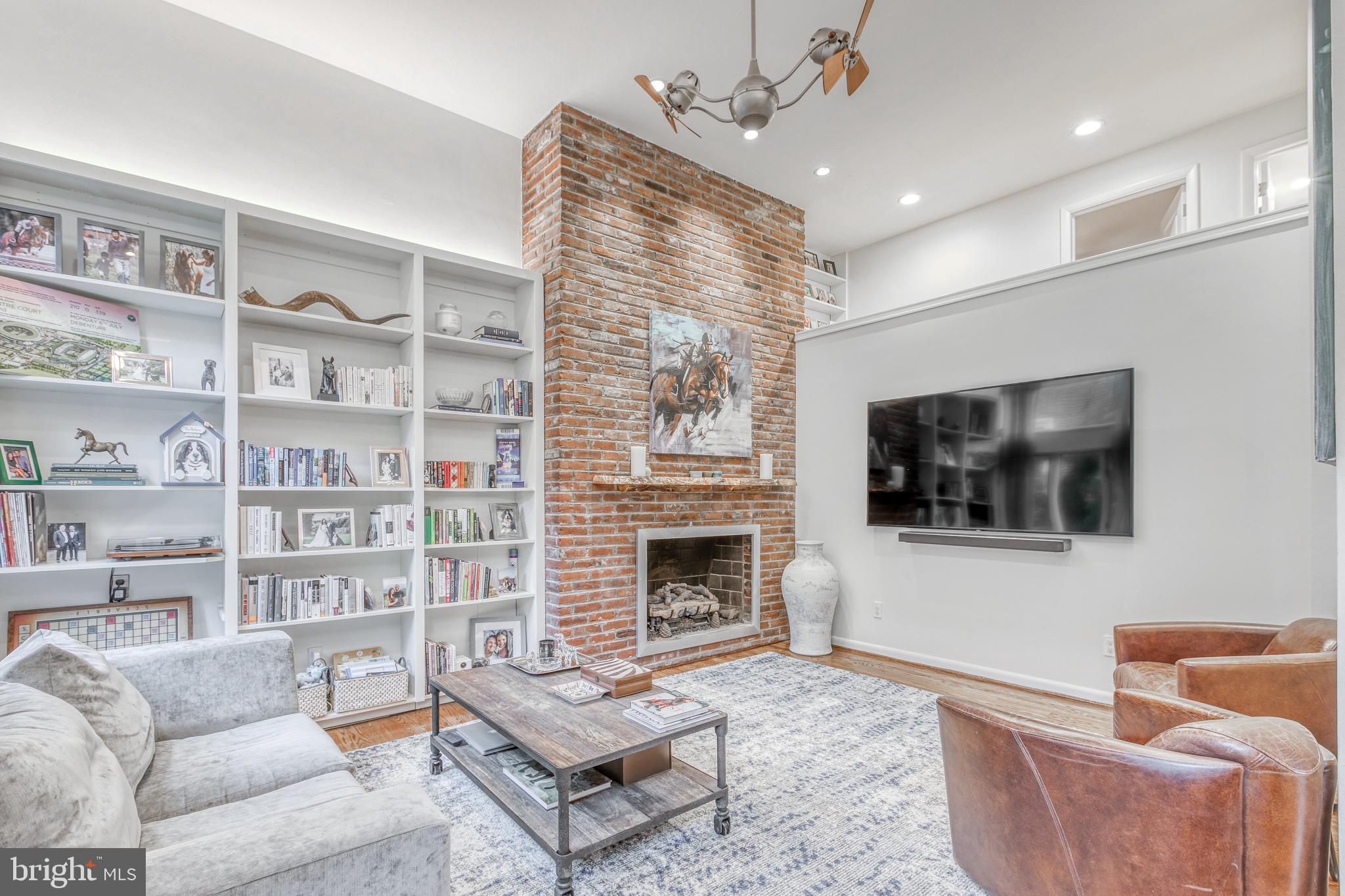 FITLER SQUARE - Residential