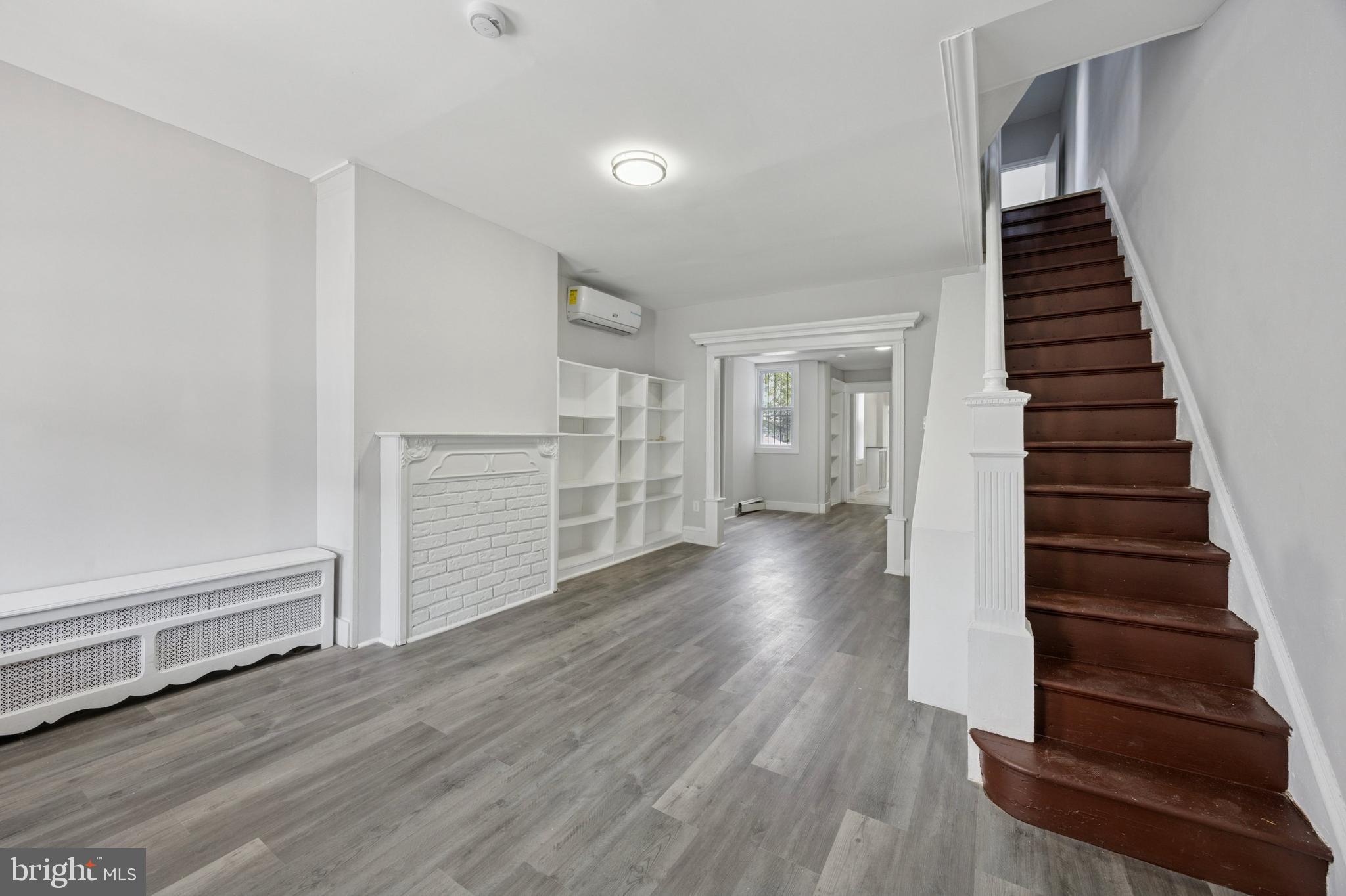 WEST PHILADELPHIA - Residential