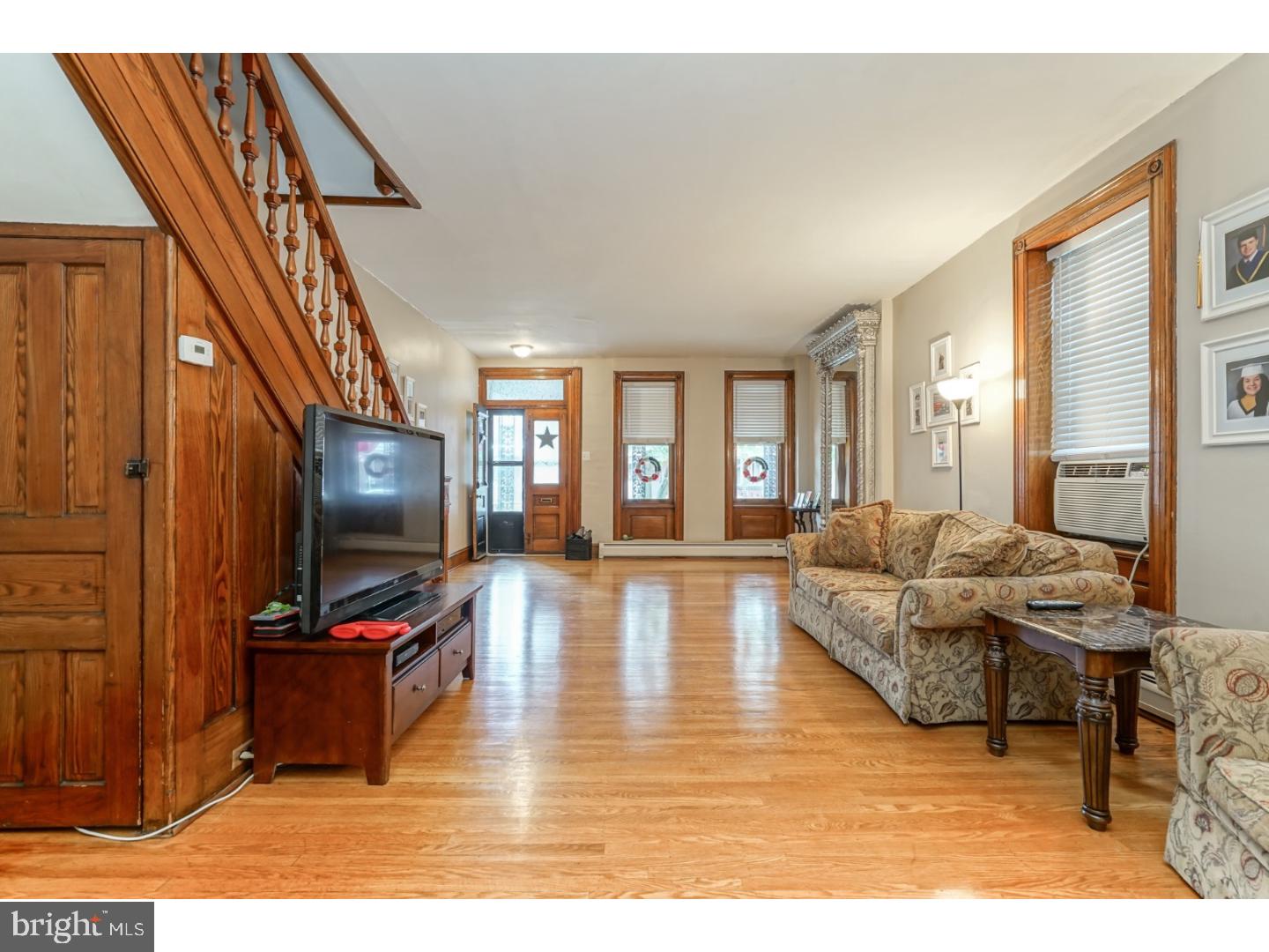 BRIDESBURG - Residential