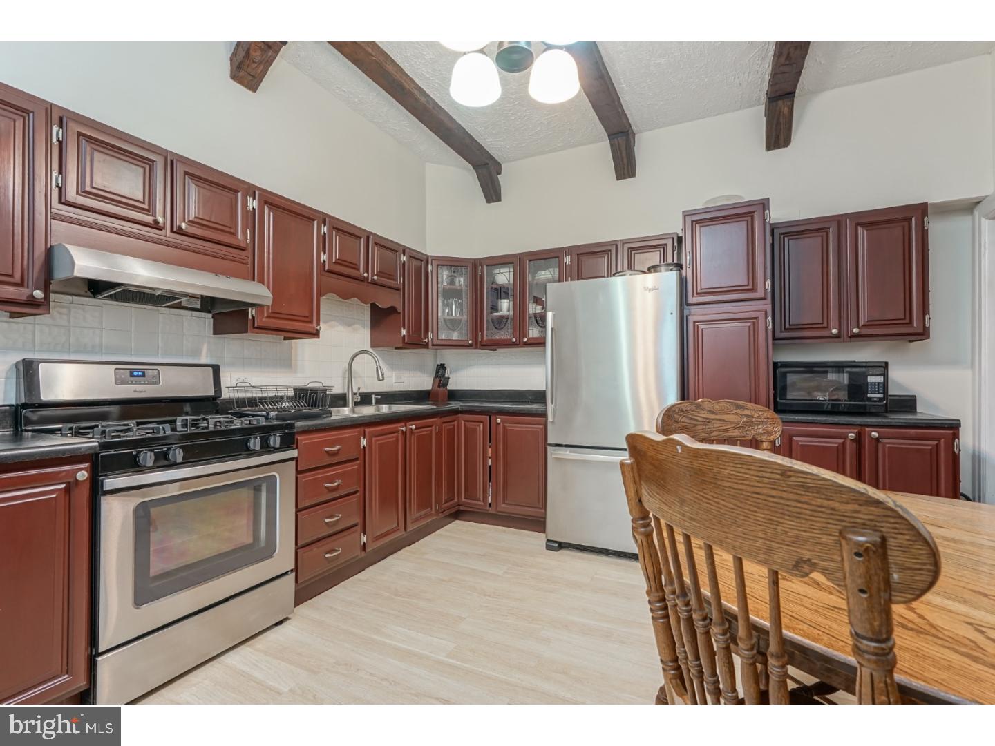BRIDESBURG - Residential